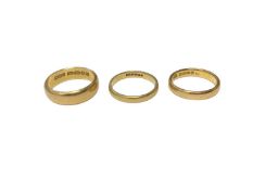 Three 22ct gold wedding rings