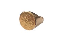 Edwardian gold half sovereign, 1910, in 9ct gold ring mount
