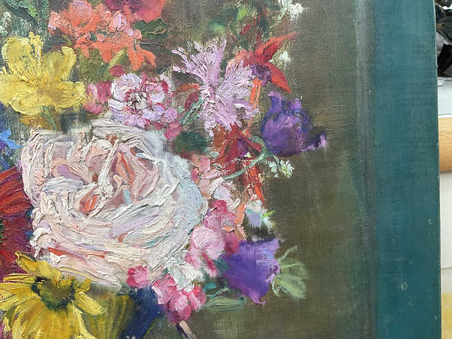 Amy Millar Watt (1900-1956) oil on canvas, Flowers in a Swansea vase, 40 x 30cm unframed - Image 8 of 10