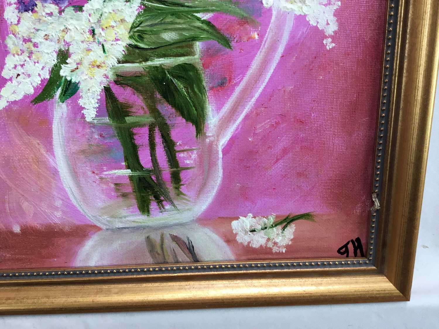 Jasmine Holme, oil on board, Lilac blossom in a glass vase, signed with initials, also inscribed ver - Bild 2 aus 3