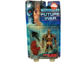 Kenner (c1993) Terminator 2 Future War Metal-Mash Terminator 5 1/2" action figure, on card with bubb