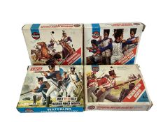 Airfix OO Scale Waterloo soldiers (x4), Revell 1:72 Scale Cowboys & Indians (x3), German & US Infant