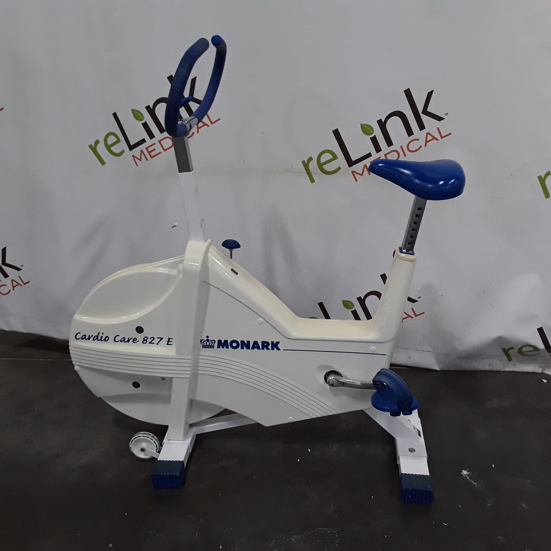 Monark Cardio Care 827E Upright Exercise Bike - 439169 - Image 2 of 5