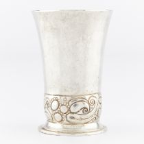 English 800 Silver Beaker Cup