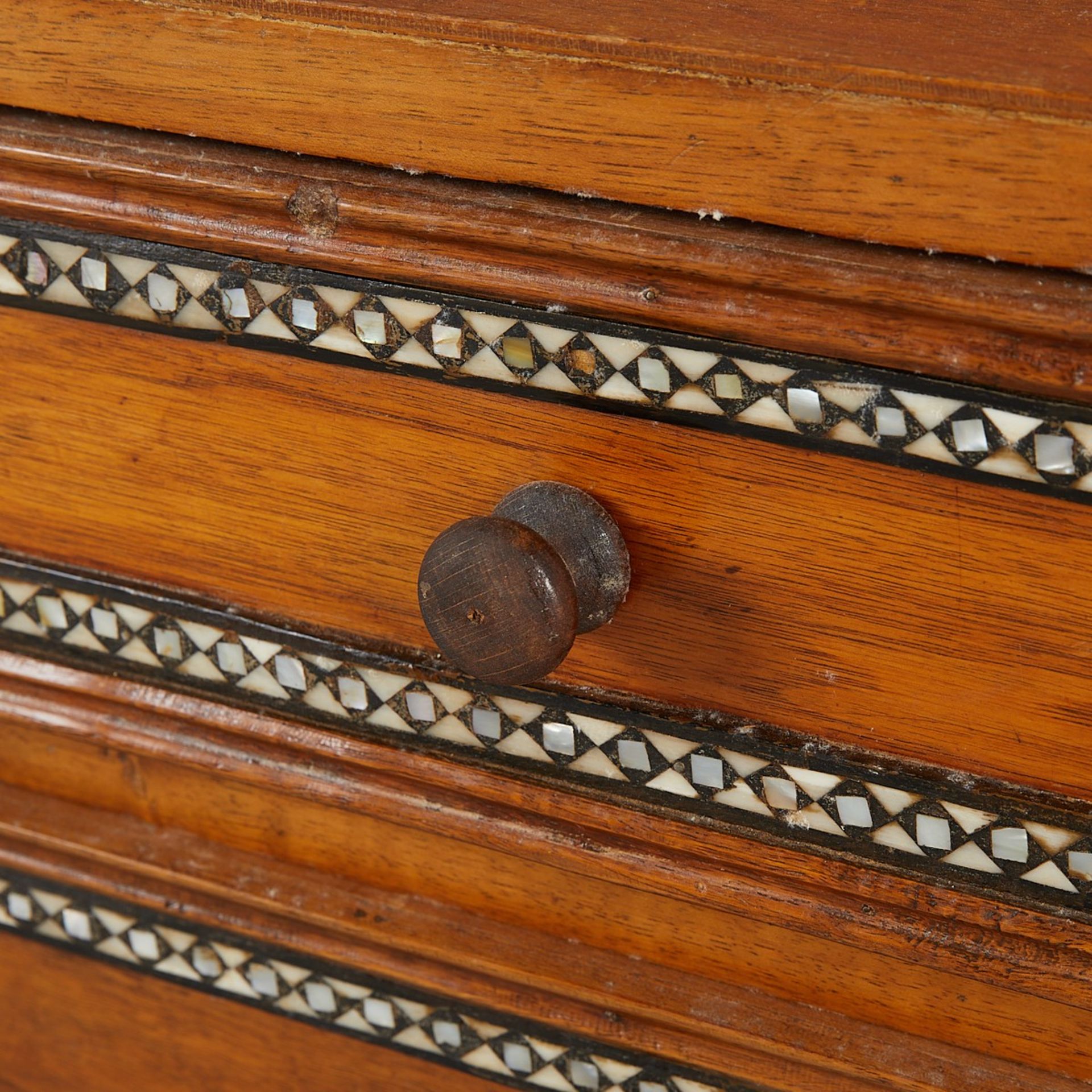 2 Syrian Mother of Pearl Inlaid Wood End Tables - Bild 13 aus 25