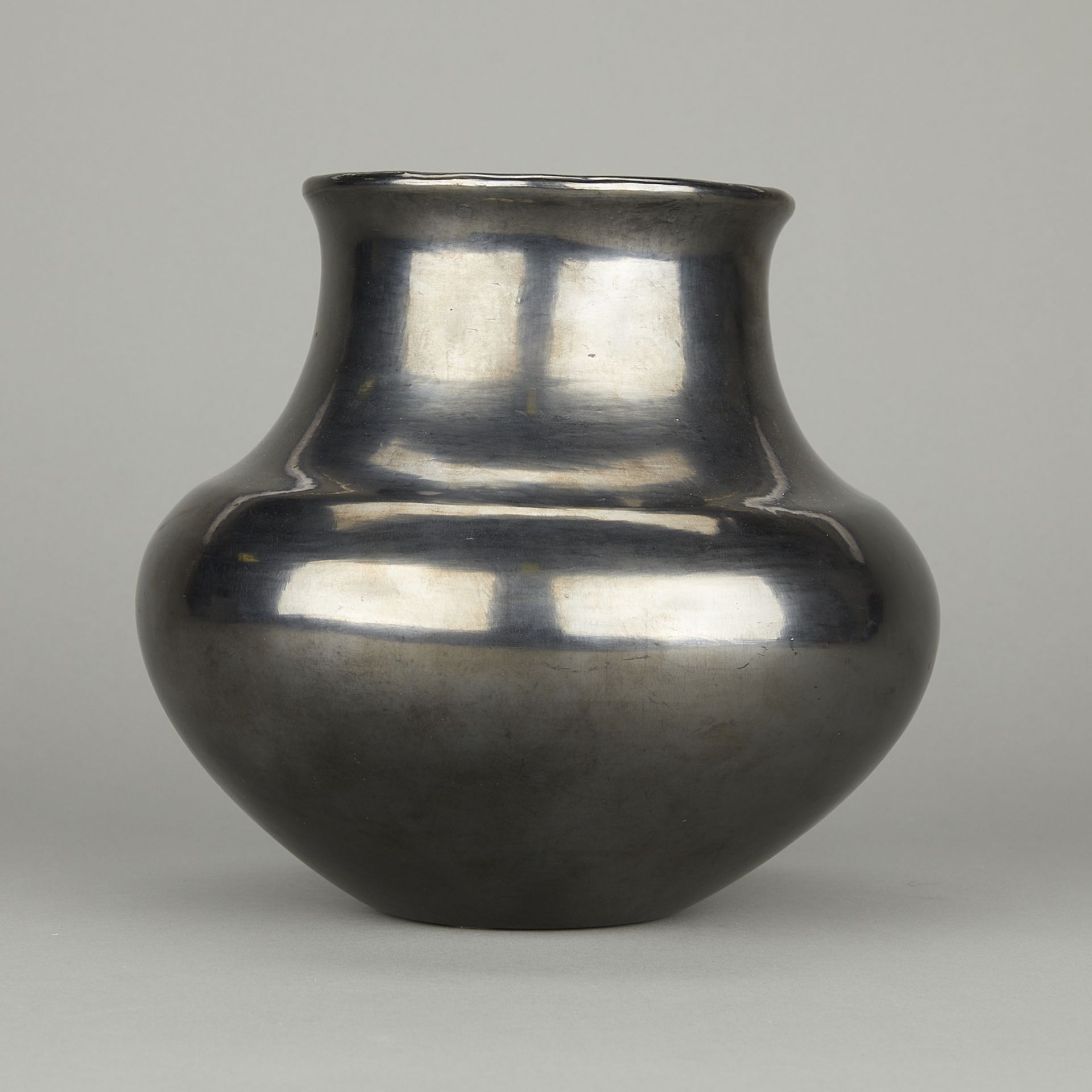 Maria Martinez Blackware Ceramic Olla - Image 4 of 8
