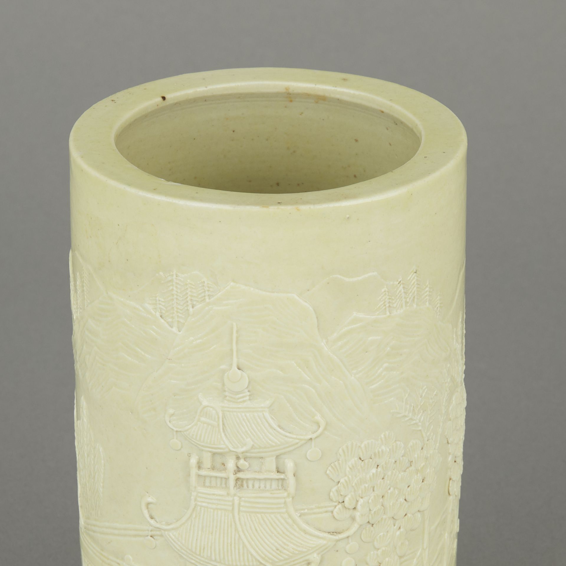 Porcelain Brushpot Style of Wang Bing Rong - Image 9 of 9