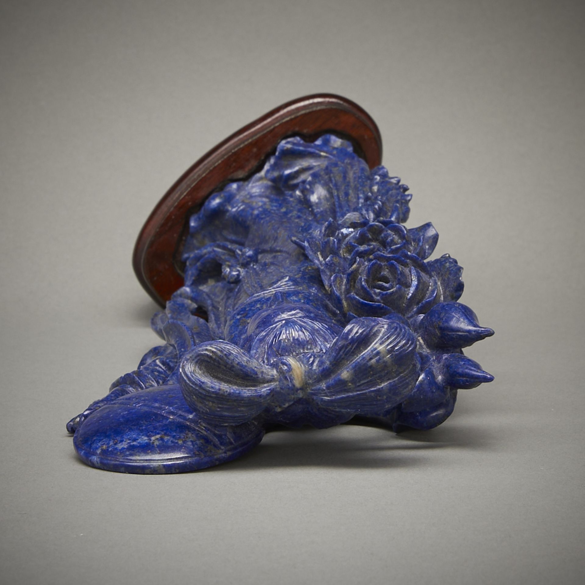 Chinese Carved Lapis Lazuli Chang'e Figure - Image 7 of 10