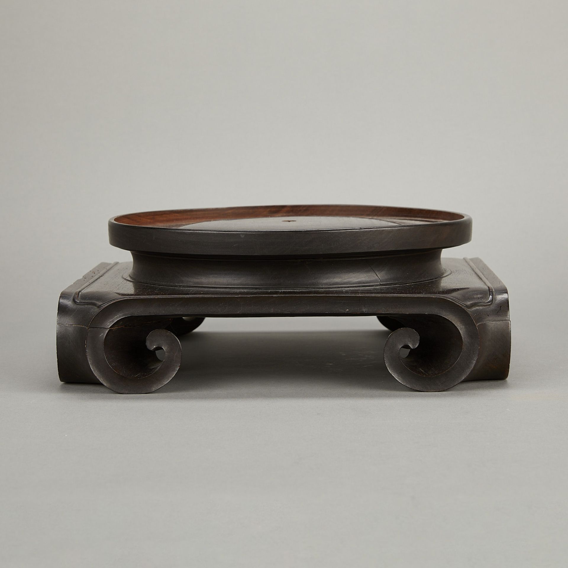 Late Qing Chinese Rosewood Stand Vase - Image 3 of 10