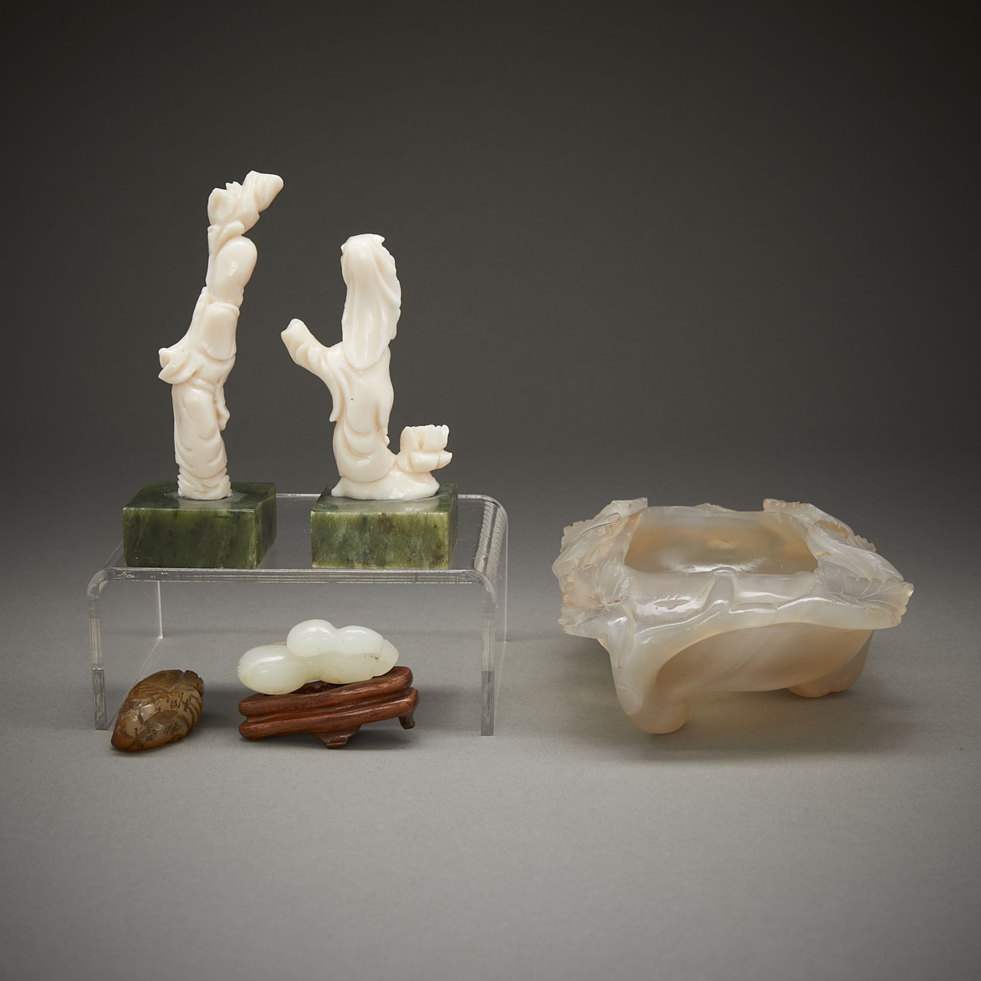 5 Chinese Carvings - Coral, Jade, & Agate - Image 5 of 10