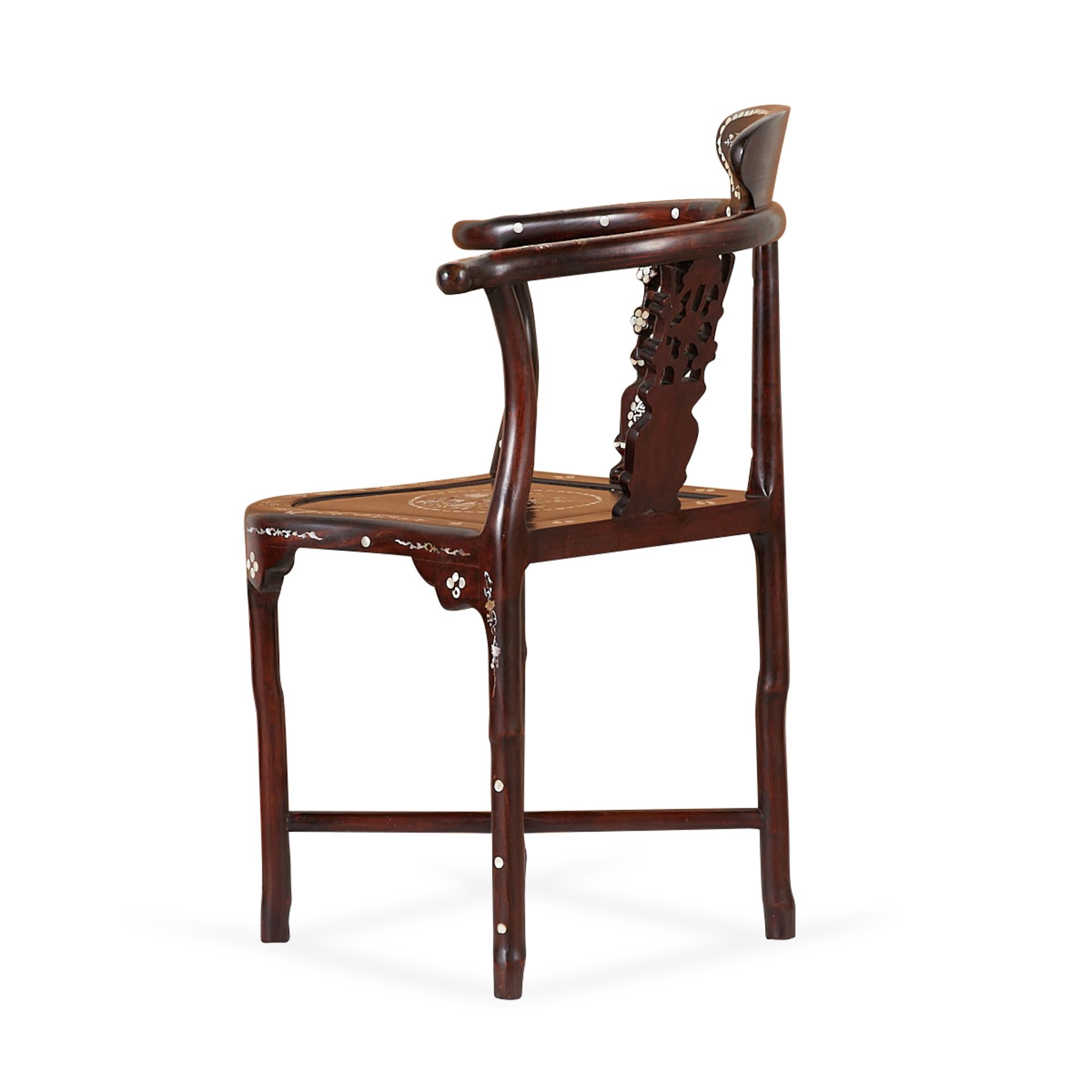 Chinese Rosewood Mother-of-Pearl Corner Chair - Bild 4 aus 13