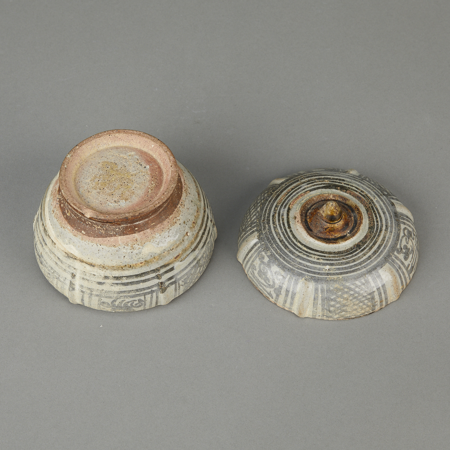 13th c. Thai Sawankhalok Ceramic Lidded Jar - Image 6 of 10