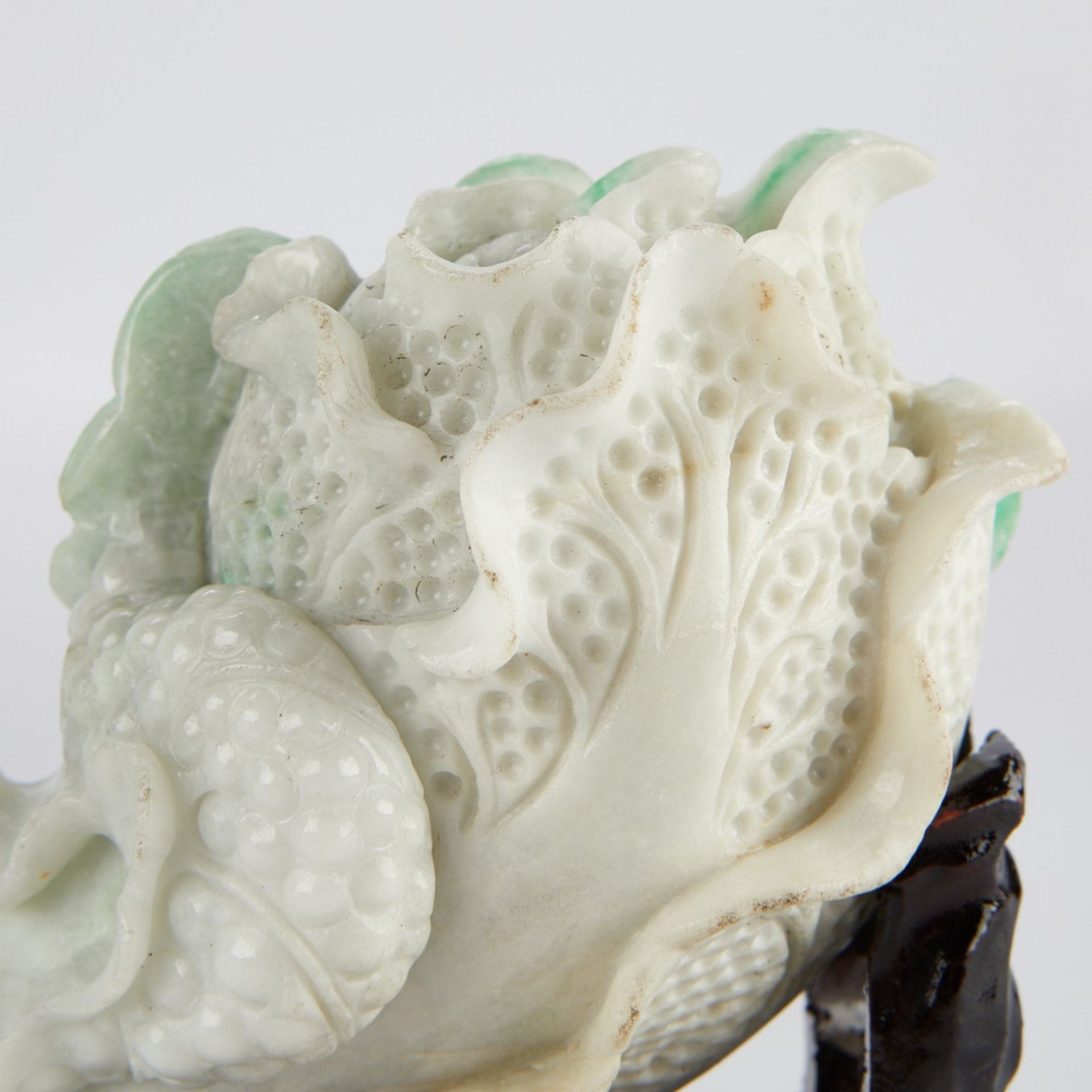 2 Fine Chinese Carved Jade Cabbages - Image 7 of 11