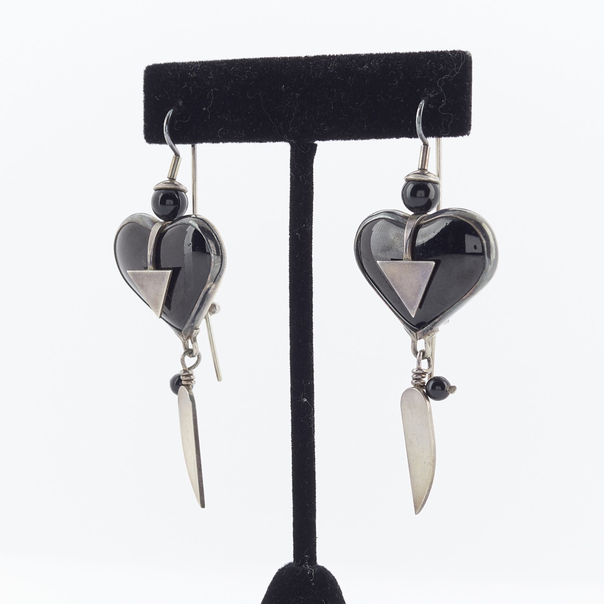 Pair of Heinz Brummel Onyx Heart-Shaped Earrings - Image 4 of 6