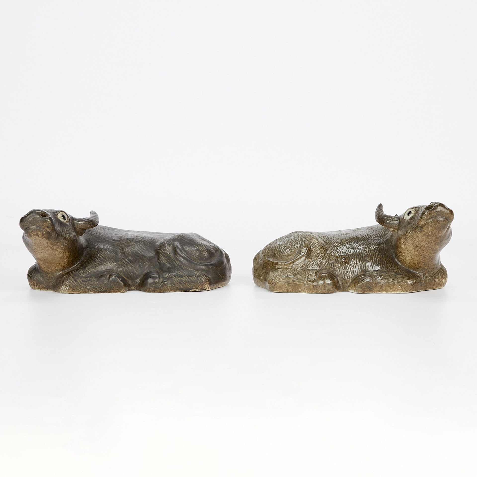 Pair of Antique Chinese Ceramic Water Buffalos - Bild 4 aus 13
