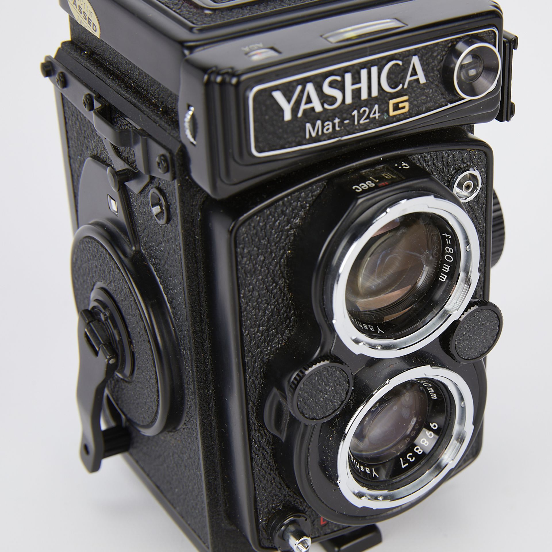 2 Vintage Yashica Japanese Cameras - Image 2 of 22
