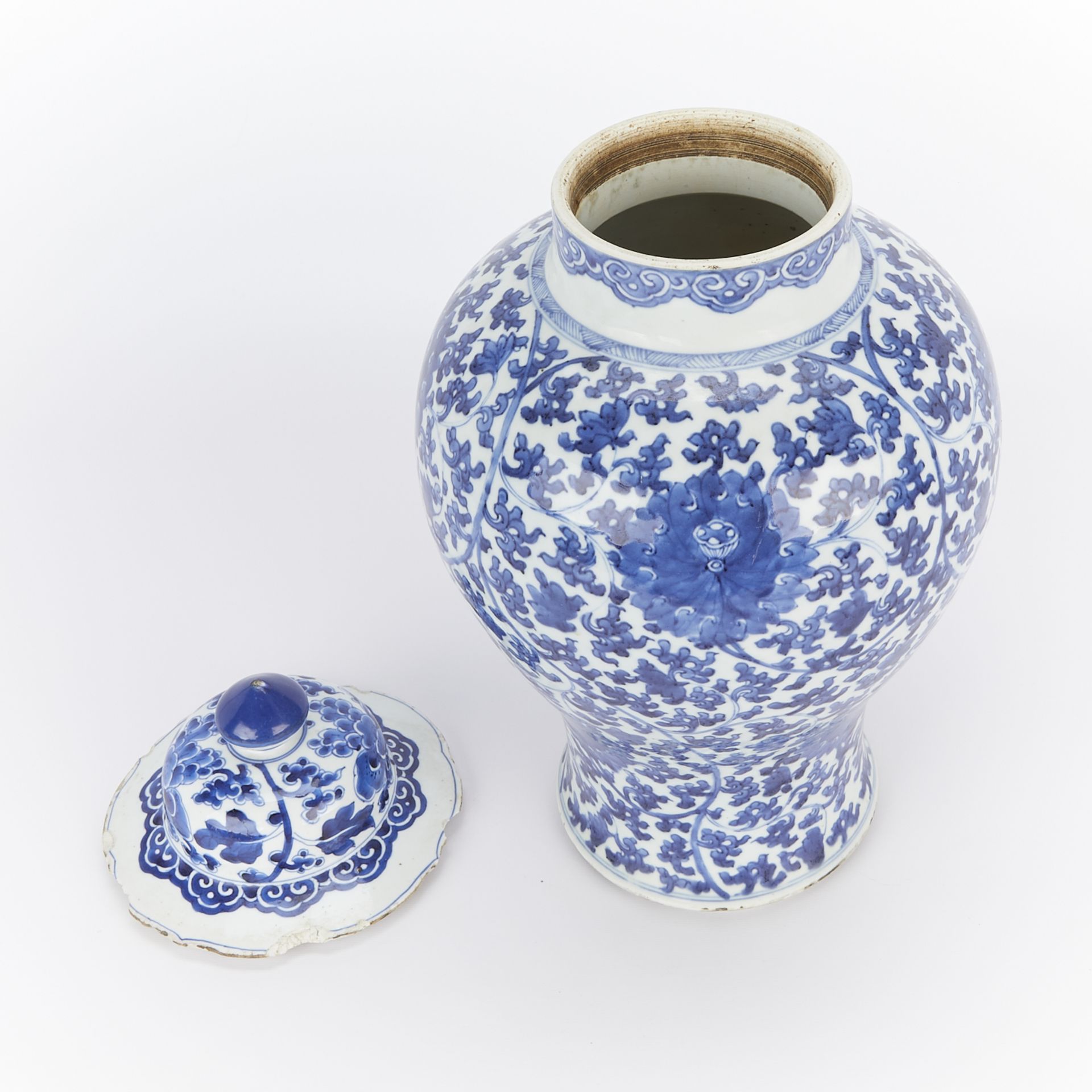 19th c. Chinese B&W Porcelain Baluster Vase - Bild 8 aus 15