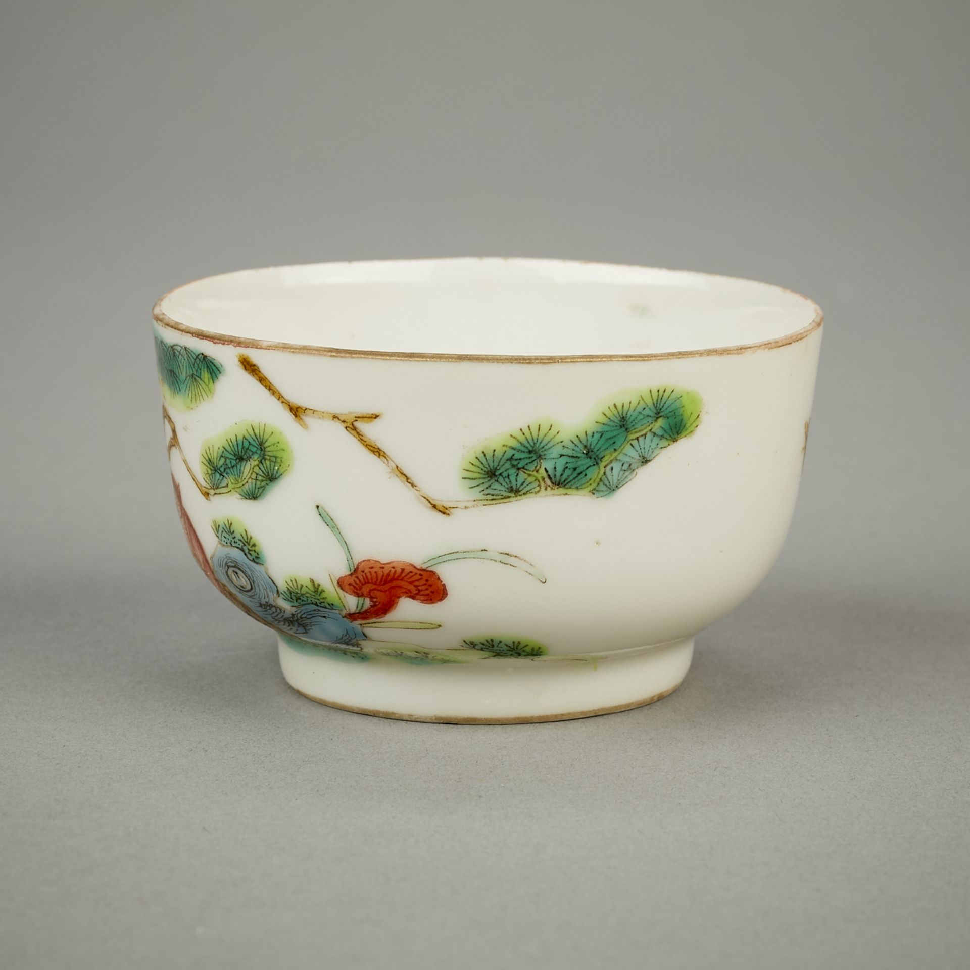 Small Chinese Famille Rose Porcelain Cup - Bild 4 aus 9