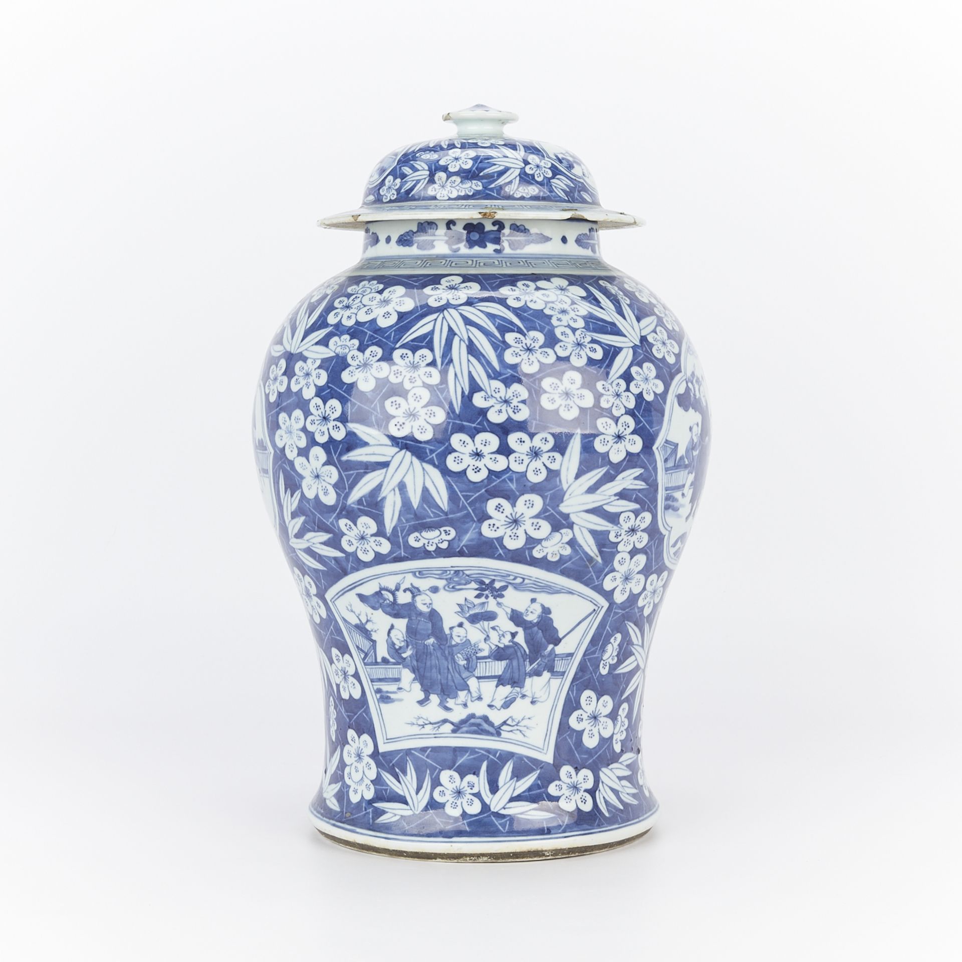 18th/19th c. Chinese B&W Porcelain Baluster Vase - Bild 4 aus 15
