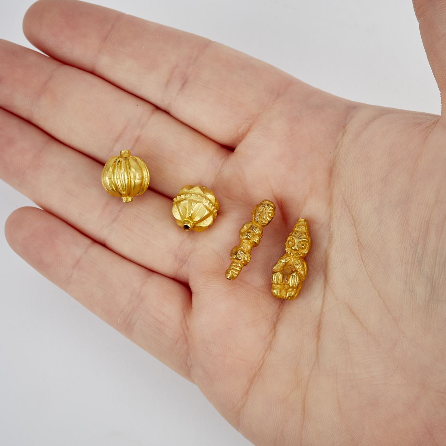 4 Southeast Asian Silk Road Gold Beads - Image 2 of 4