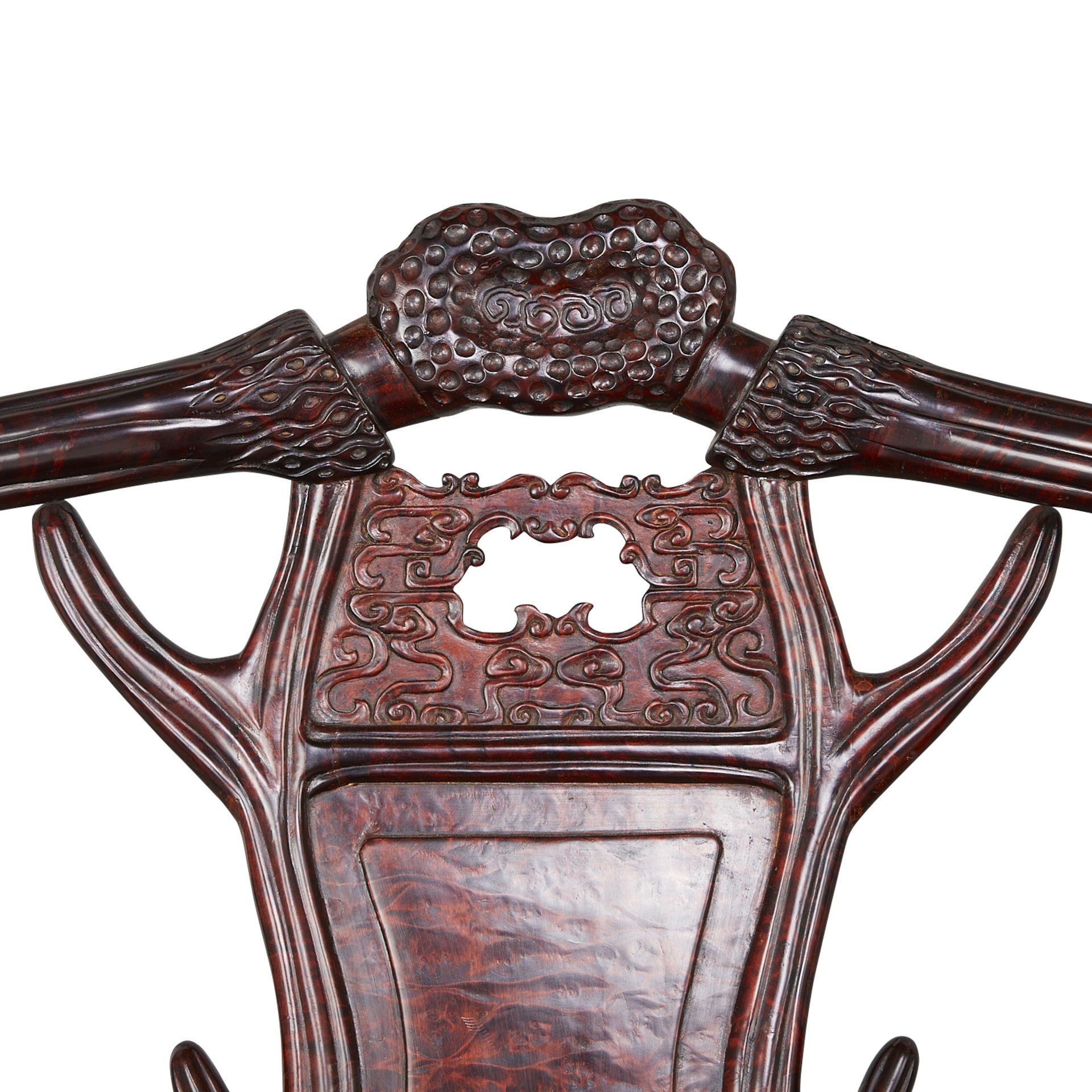 Set 3 Chinese Burl Chairs & Table w/ Faux Antler - Bild 21 aus 28