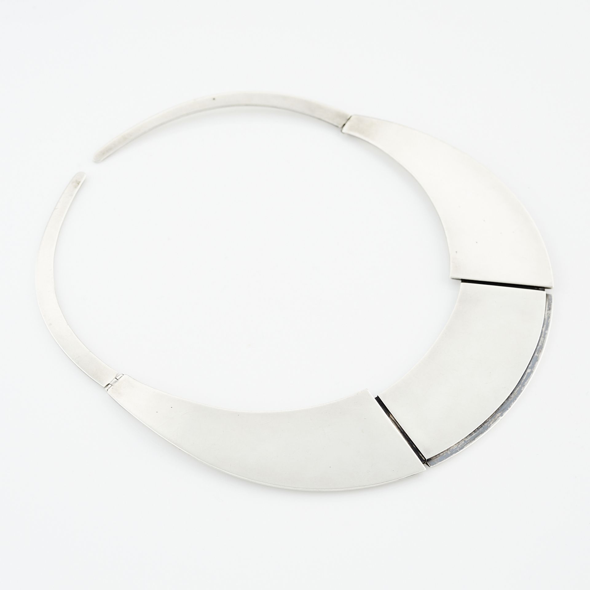 Silver Modernist Bib Necklace - Image 3 of 7
