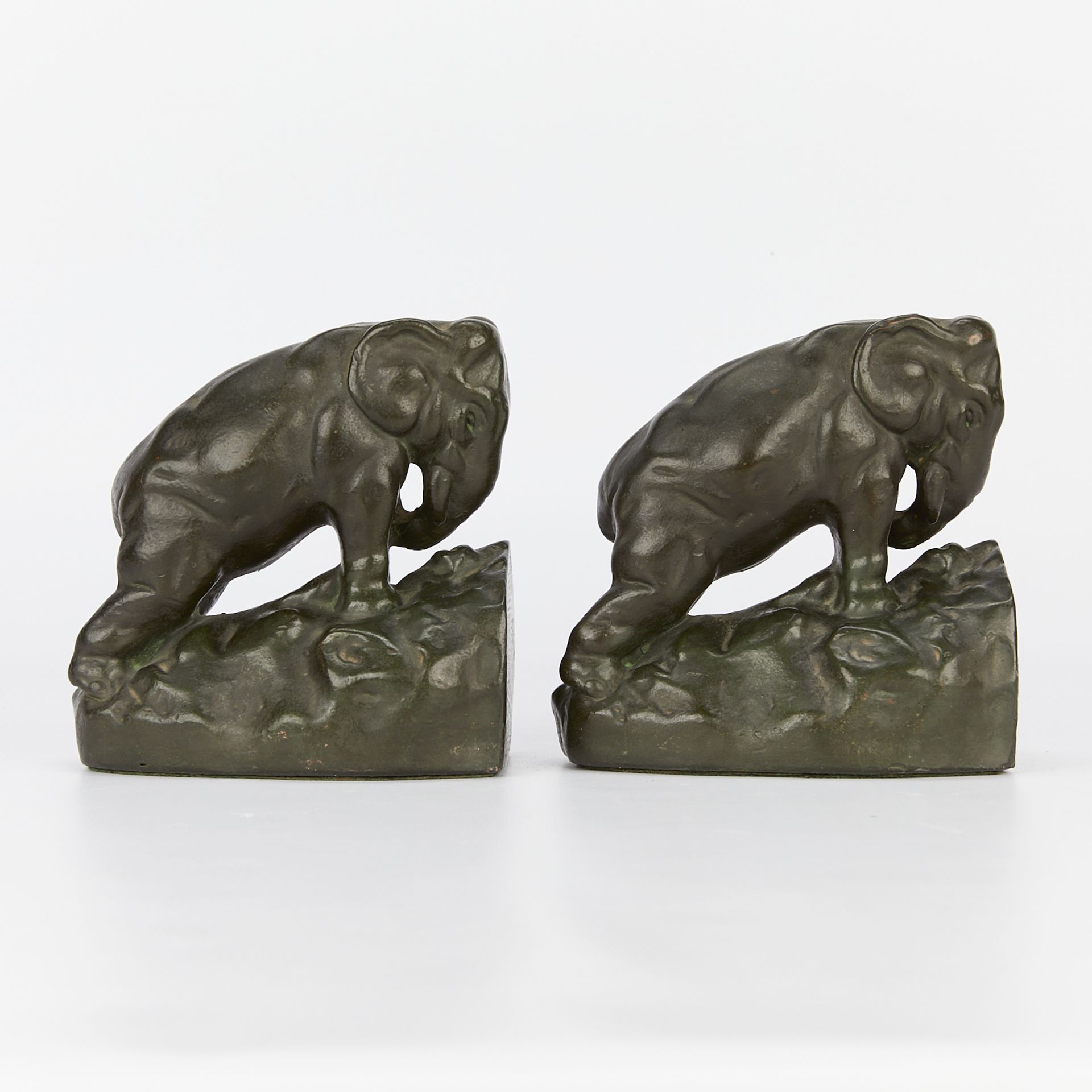 Pair of Bronze or Copper Elephant Bookends - Bild 6 aus 11