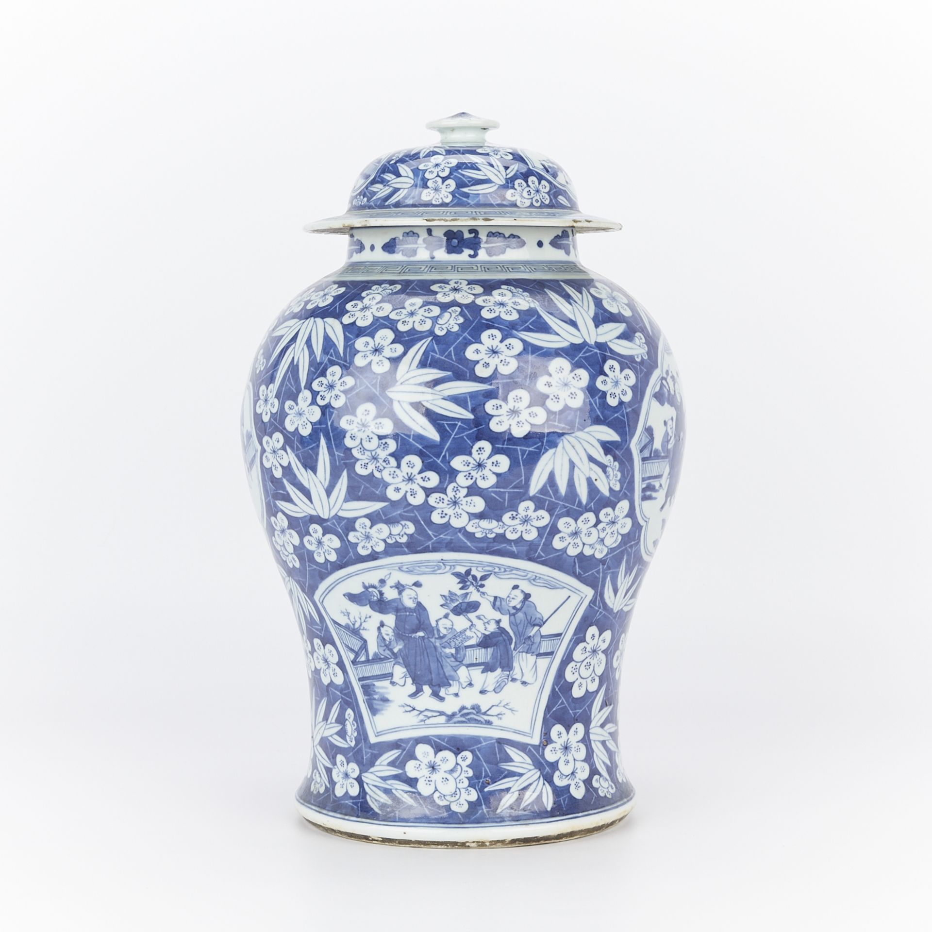 18th/19th c. Chinese B&W Porcelain Baluster Vase - Bild 6 aus 15