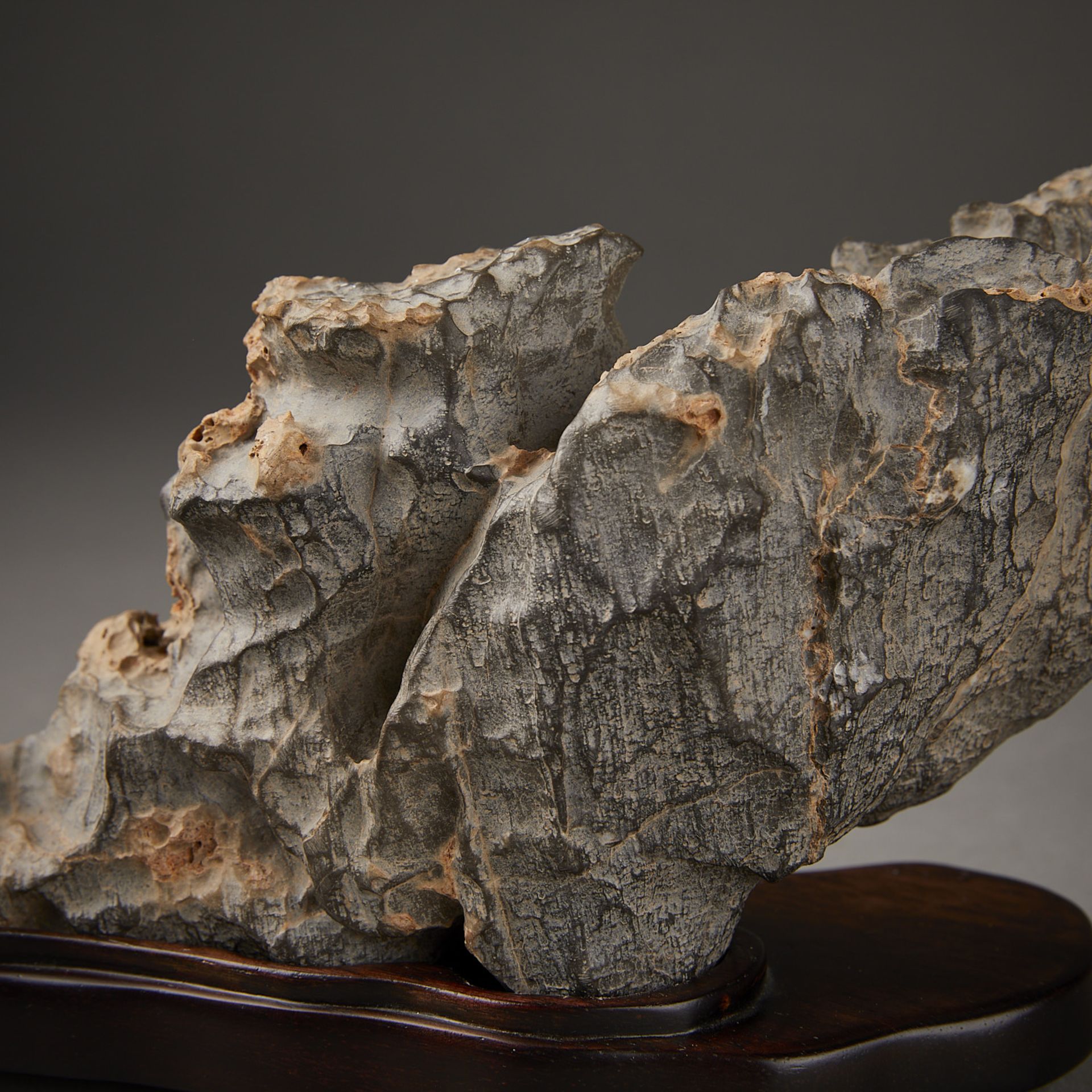 Chinese Lingbi Limestone Scholar's Rock - Bild 8 aus 9