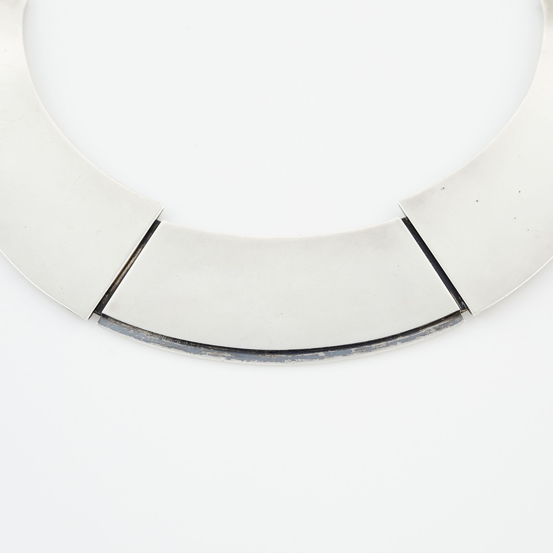 Silver Modernist Bib Necklace - Image 4 of 7