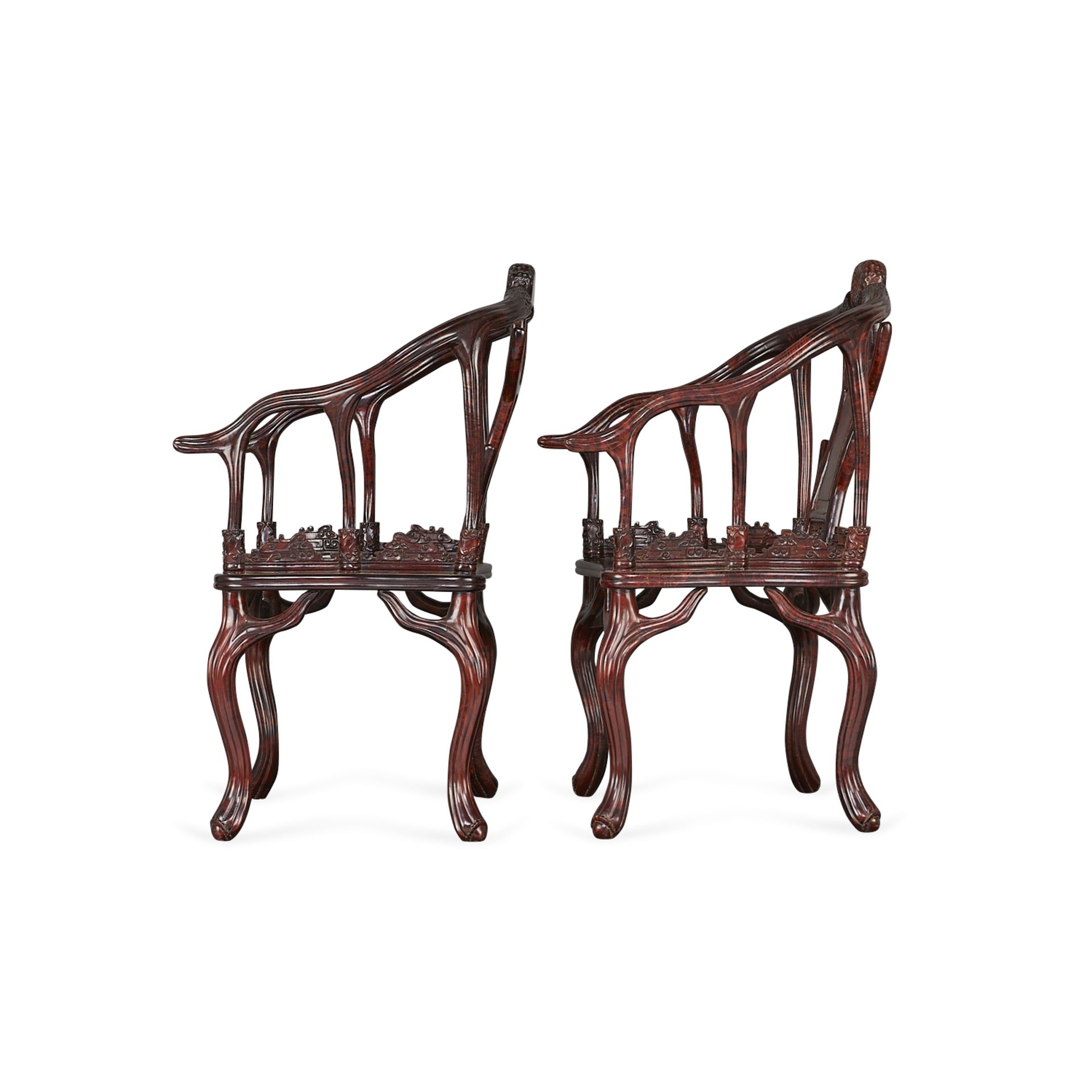 Set 3 Chinese Burl Chairs & Table w/ Faux Antler - Bild 4 aus 28