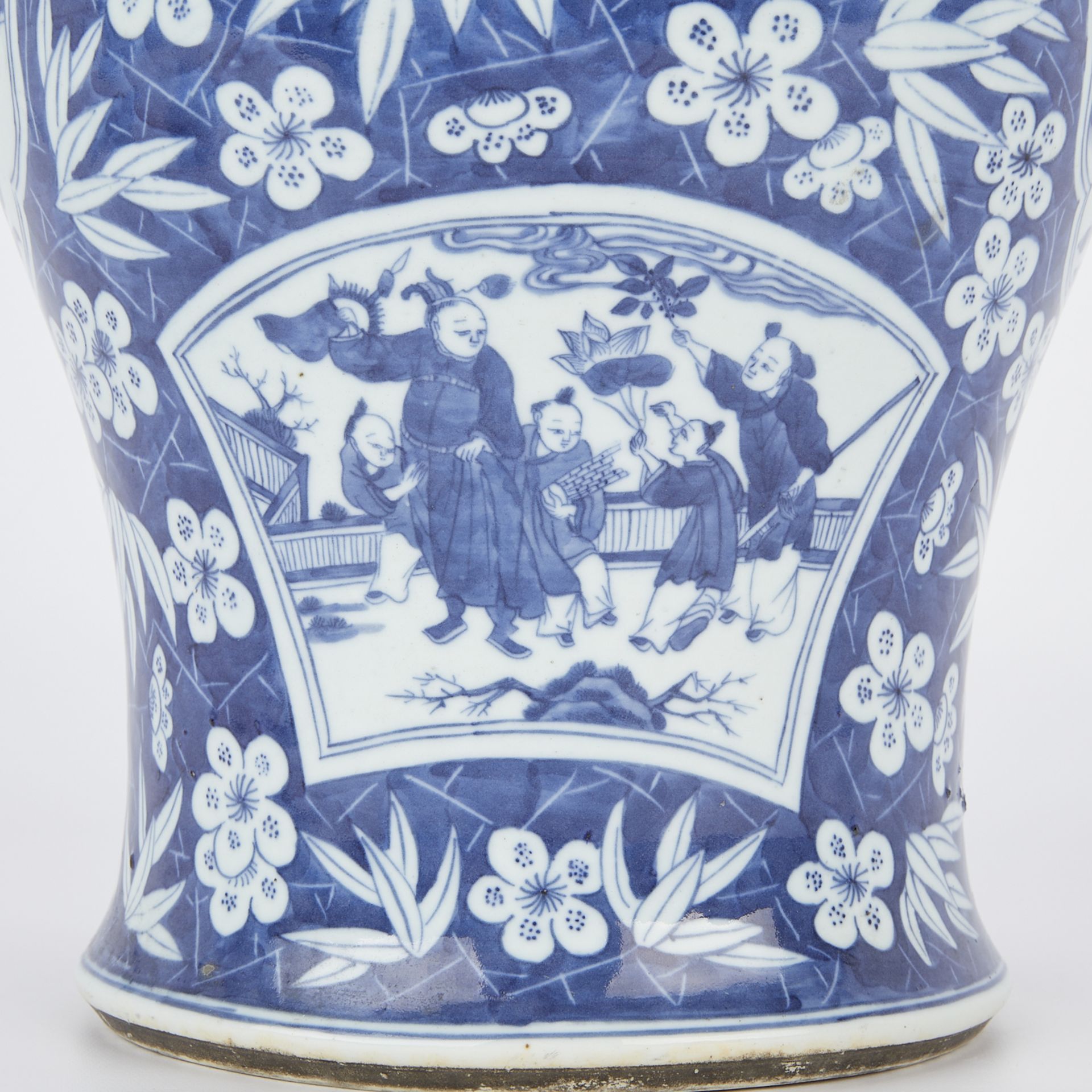 18th/19th c. Chinese B&W Porcelain Baluster Vase - Bild 10 aus 15
