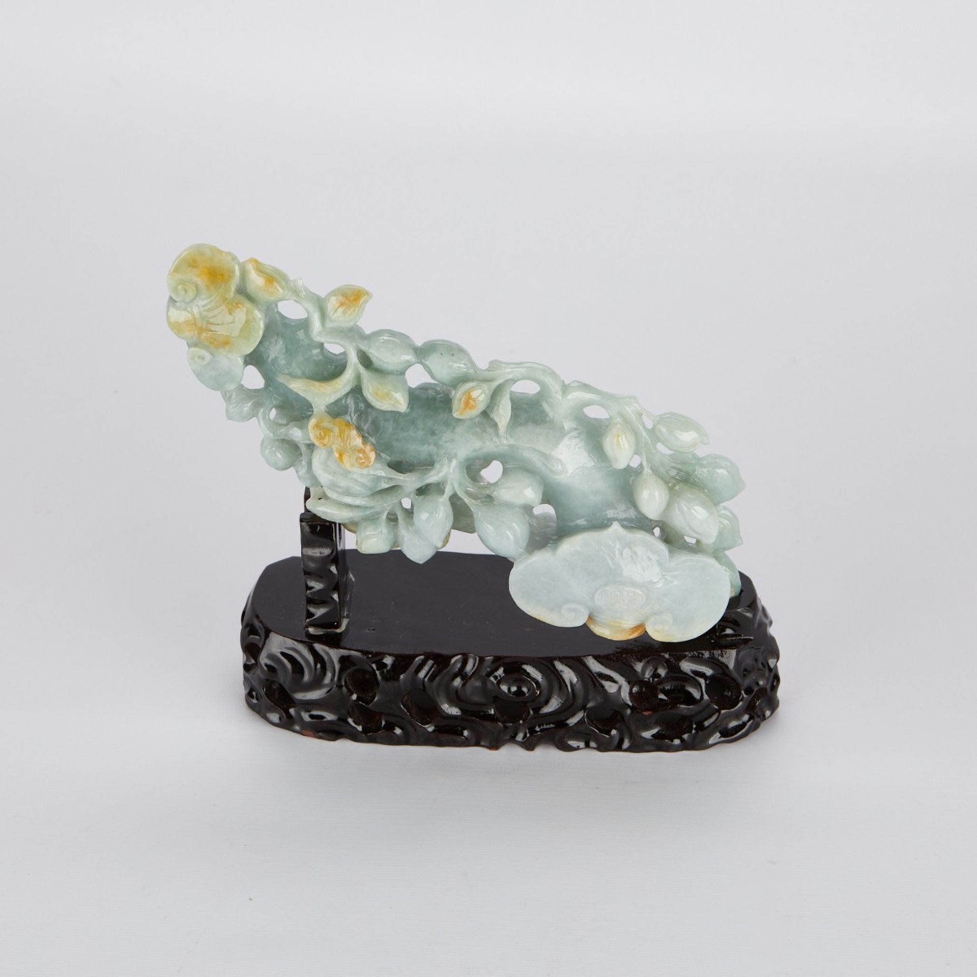 Chinese Carved Jade Ruyi Scepter - Bild 6 aus 10