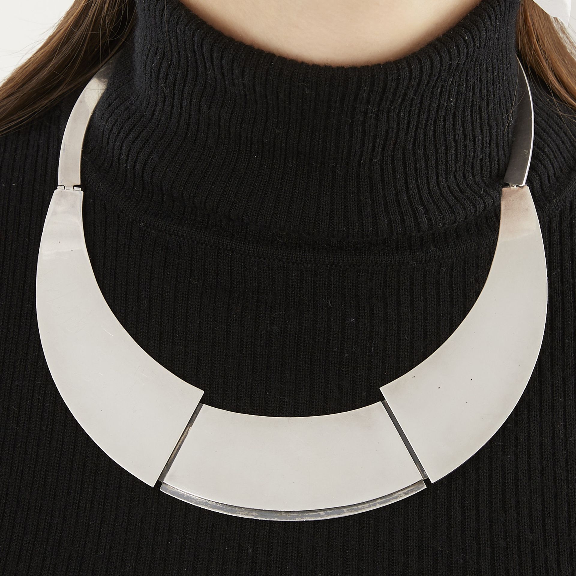 Silver Modernist Bib Necklace - Image 2 of 7