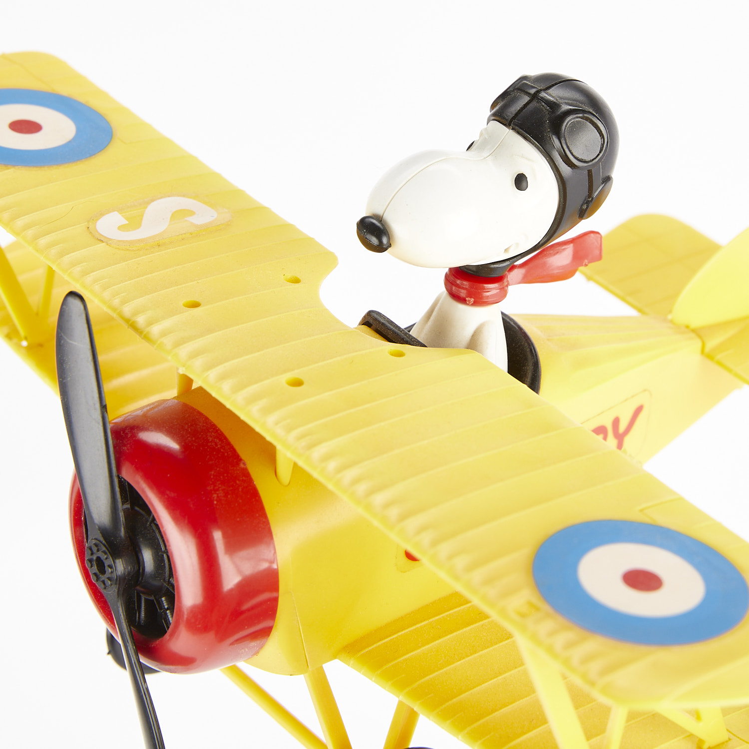 2 Toy Planes Red Baron & Flying Ace Snoopy - Bild 9 aus 10