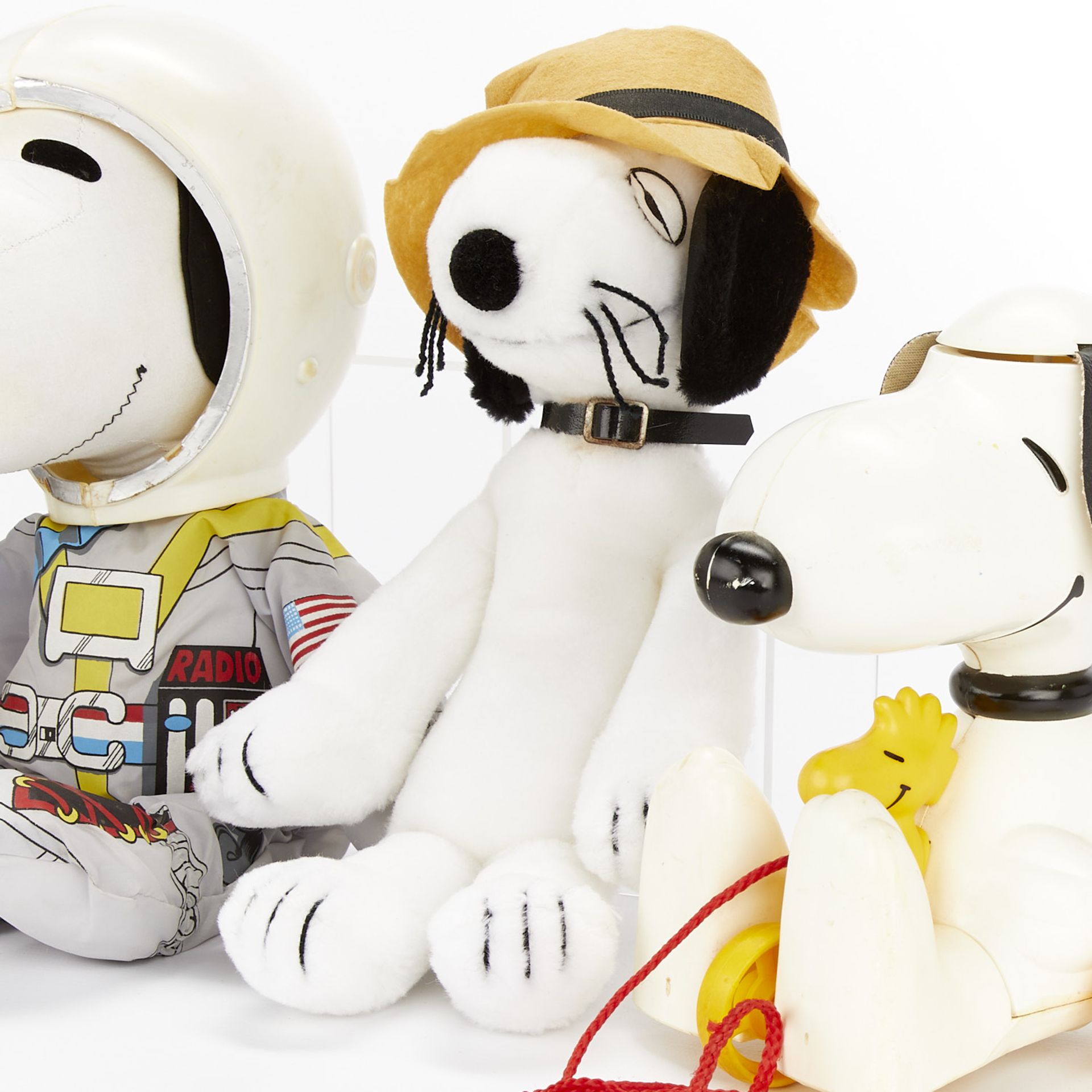 4 Vintage Dolls of Snoopy & Spike - Image 2 of 11