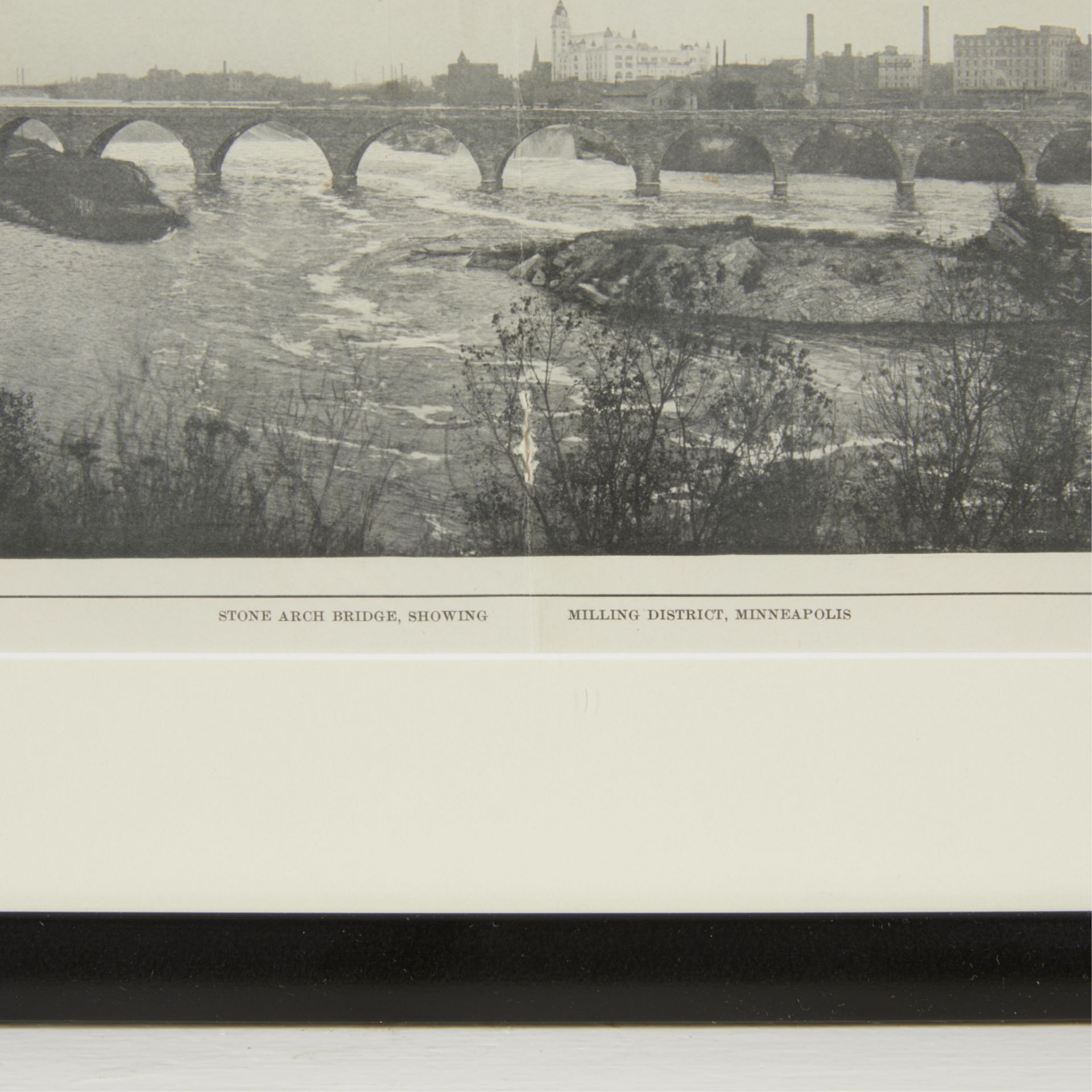 Photo of Stone Arch Bridge & Milling District MN - Image 2 of 6