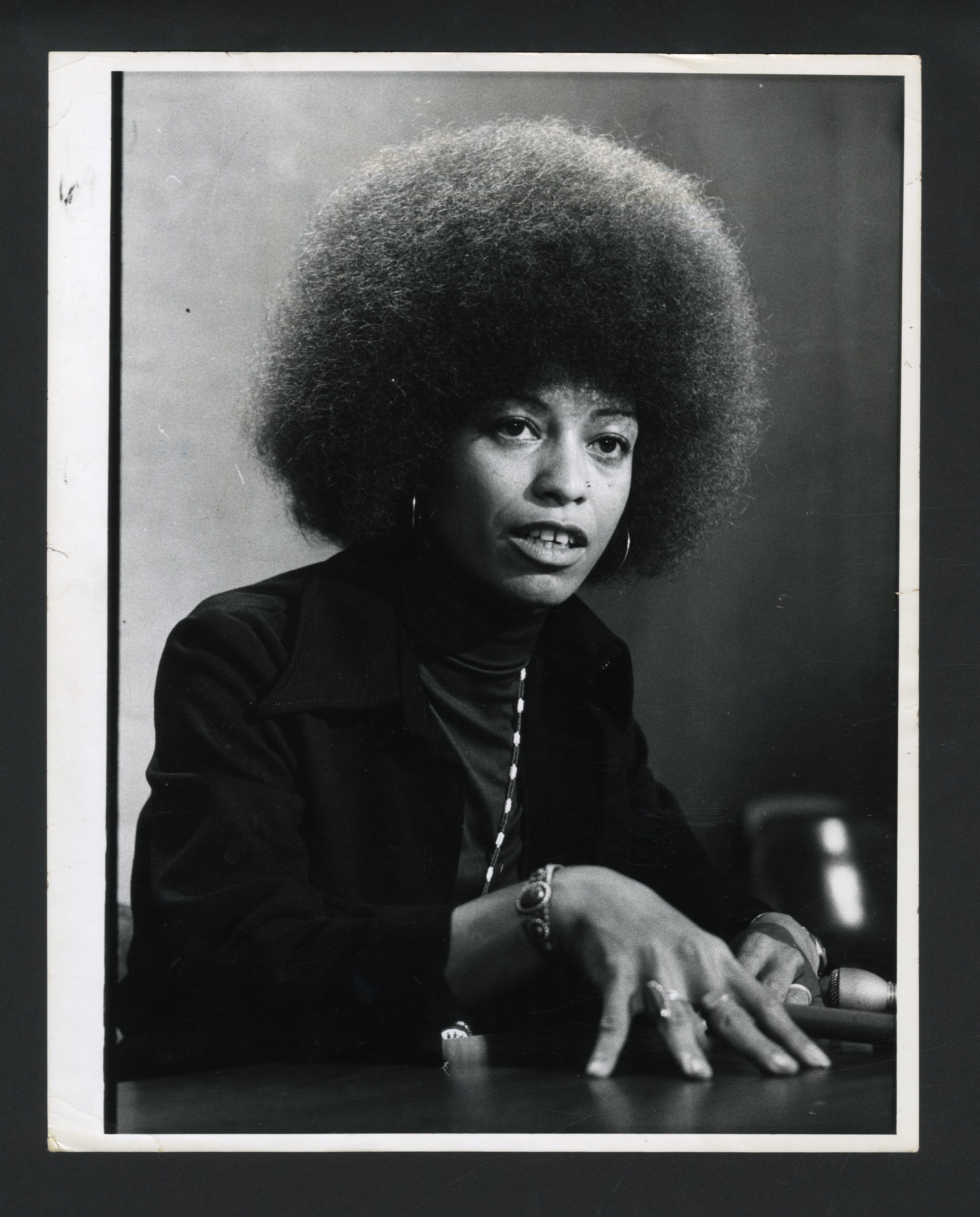 Angela Davis Photo from Star Tribune Archives