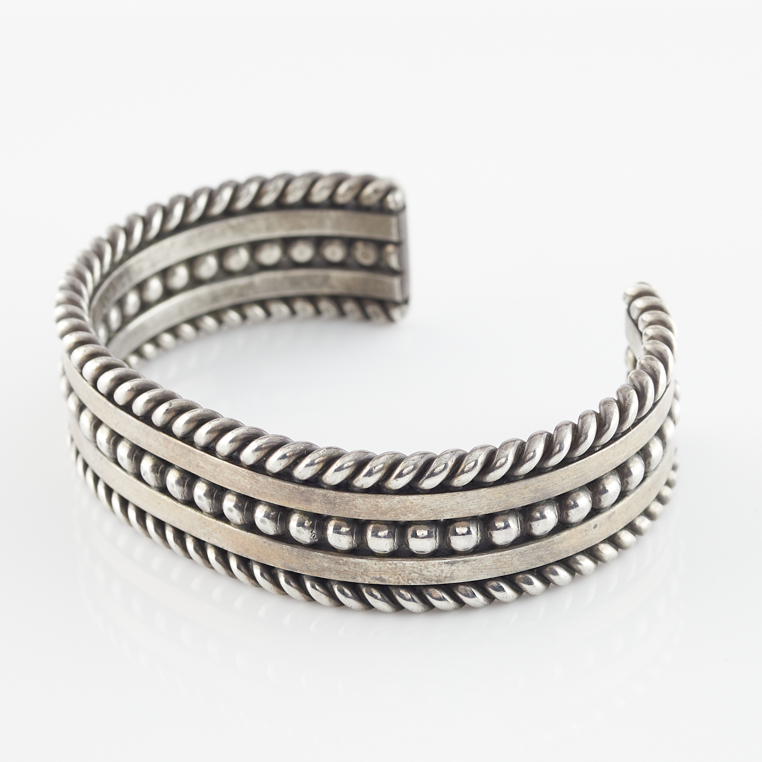 Gary Reeves Sterling Silver Bangle - Image 10 of 10