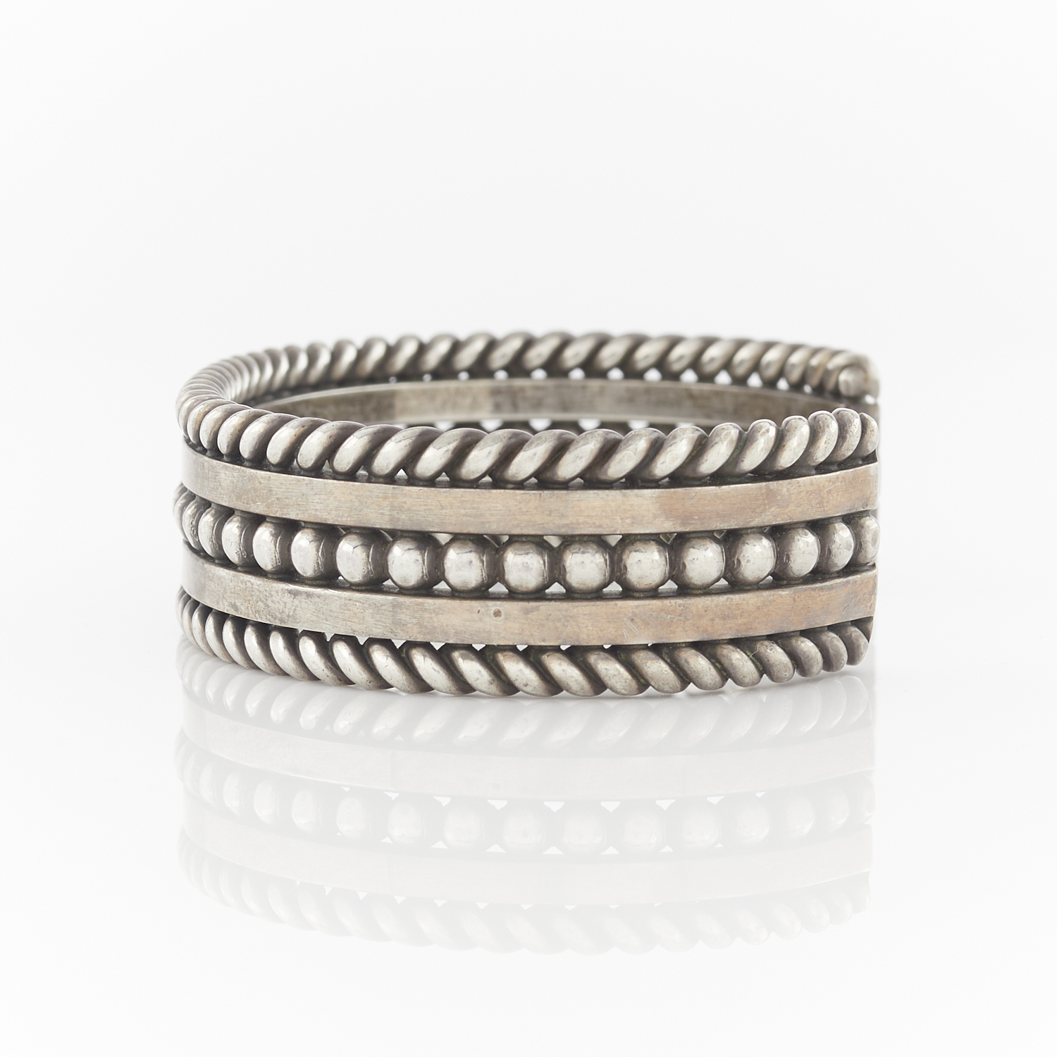 Gary Reeves Sterling Silver Bangle - Image 3 of 10