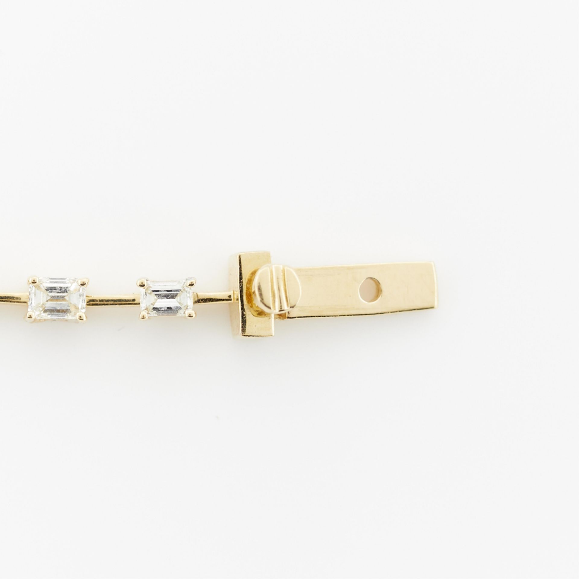 Oscar Friedman 18k Gold Step Cut Diamond Bracelet - Image 7 of 8