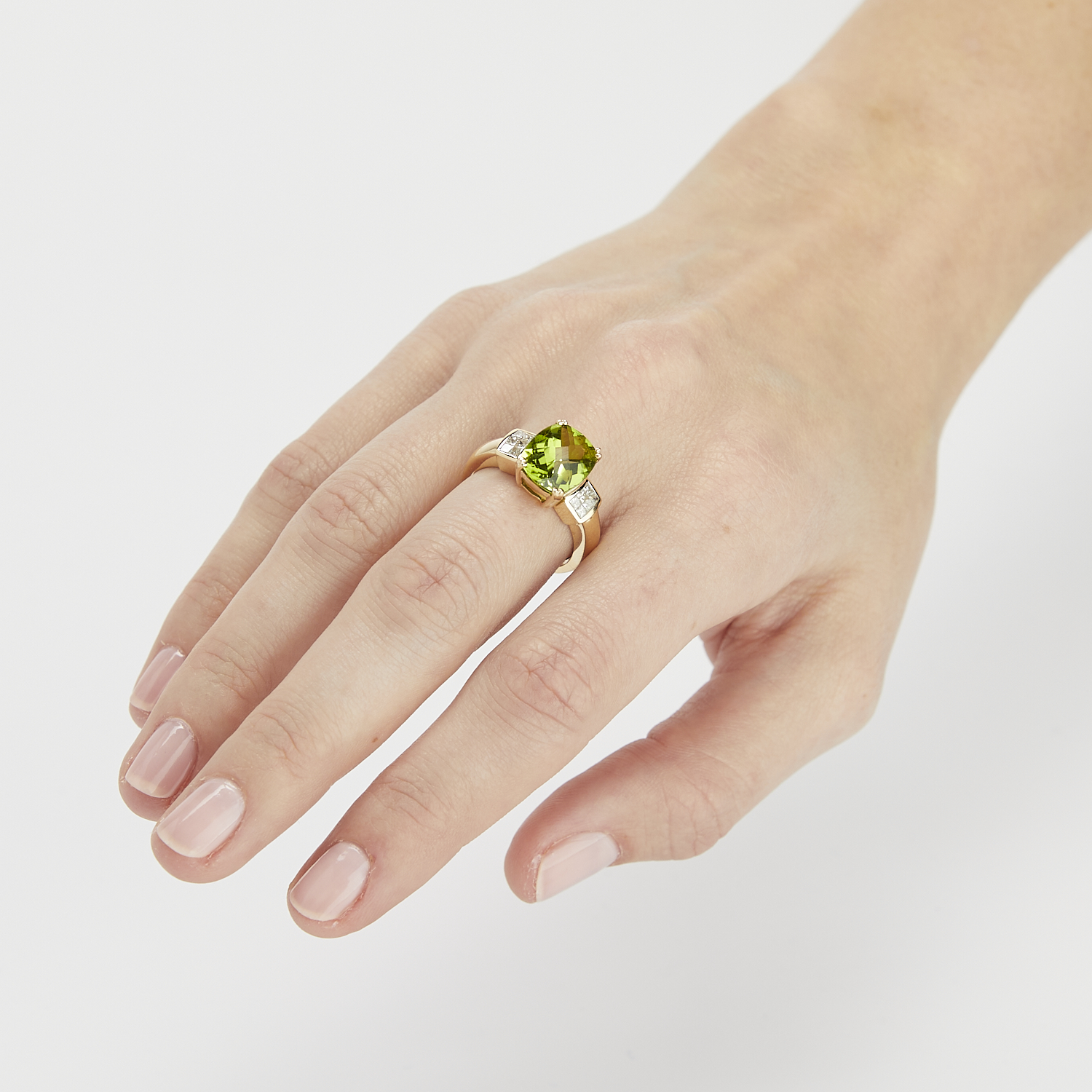 14k Yellow Gold Peridot & Diamond Ring - Image 2 of 12