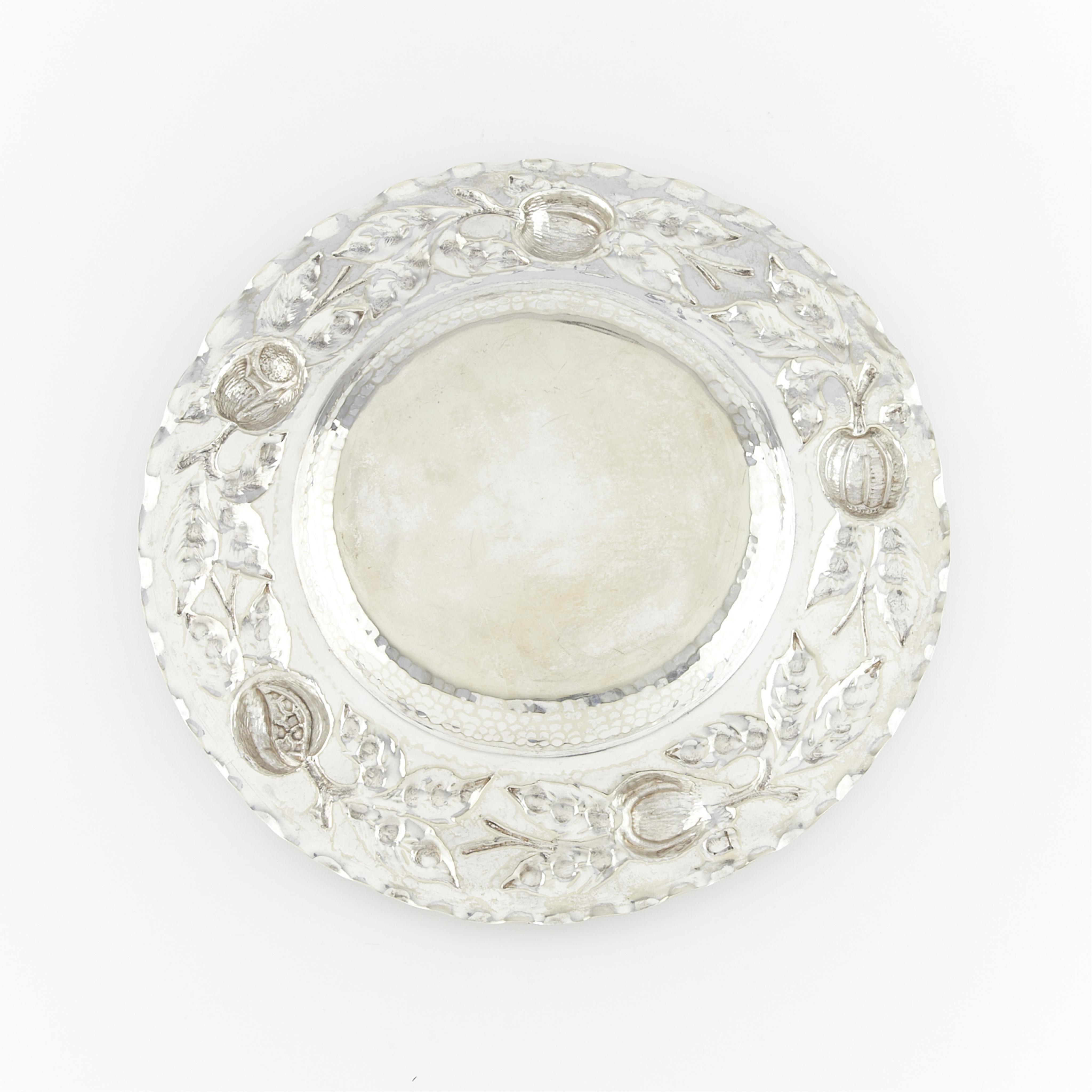 Colonial Silverplate Repousee Platter - Image 3 of 4
