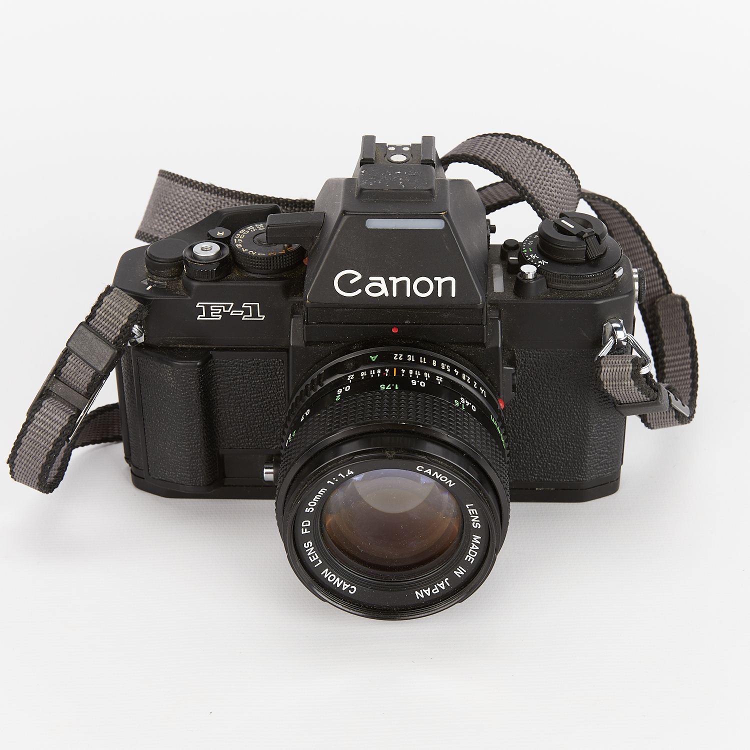 3 Vintage Cameras - Canon 35mm & Polaroid - Image 10 of 13