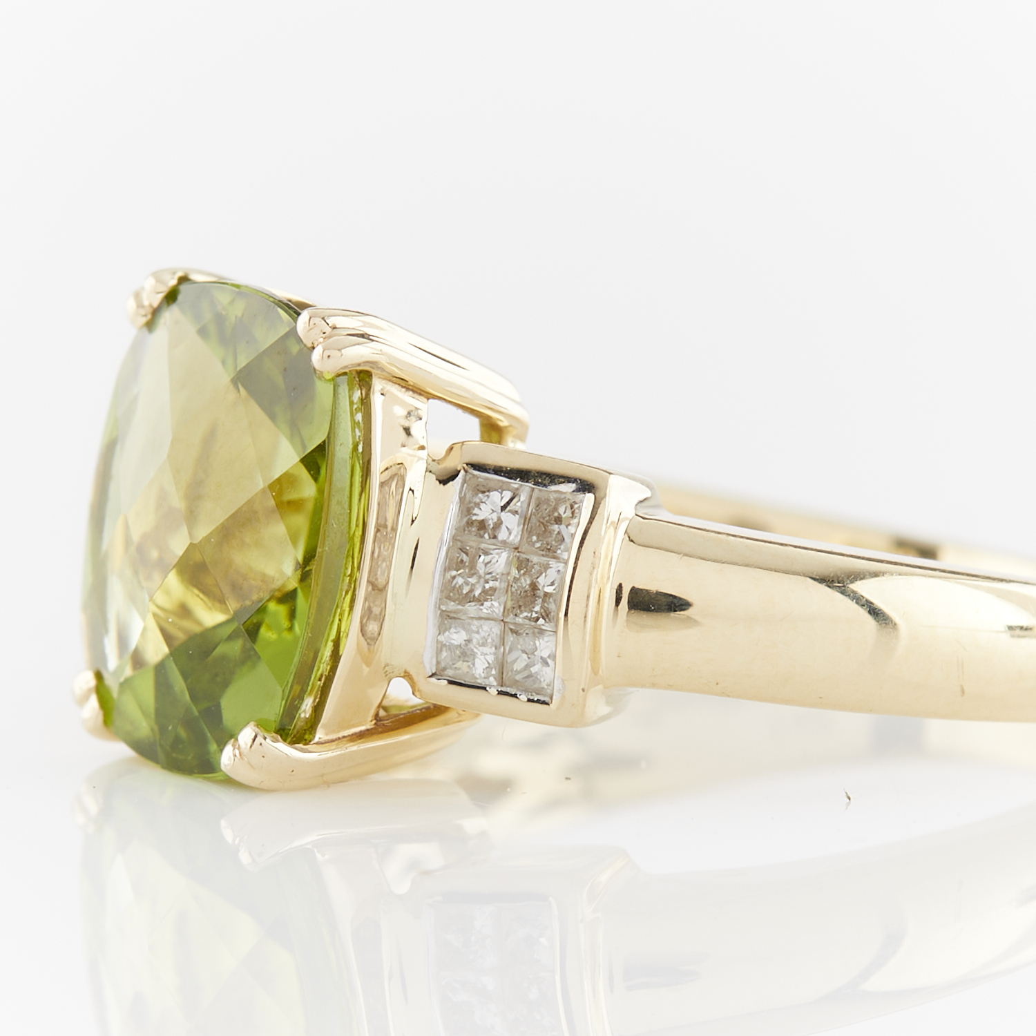 14k Yellow Gold Peridot & Diamond Ring - Image 10 of 12