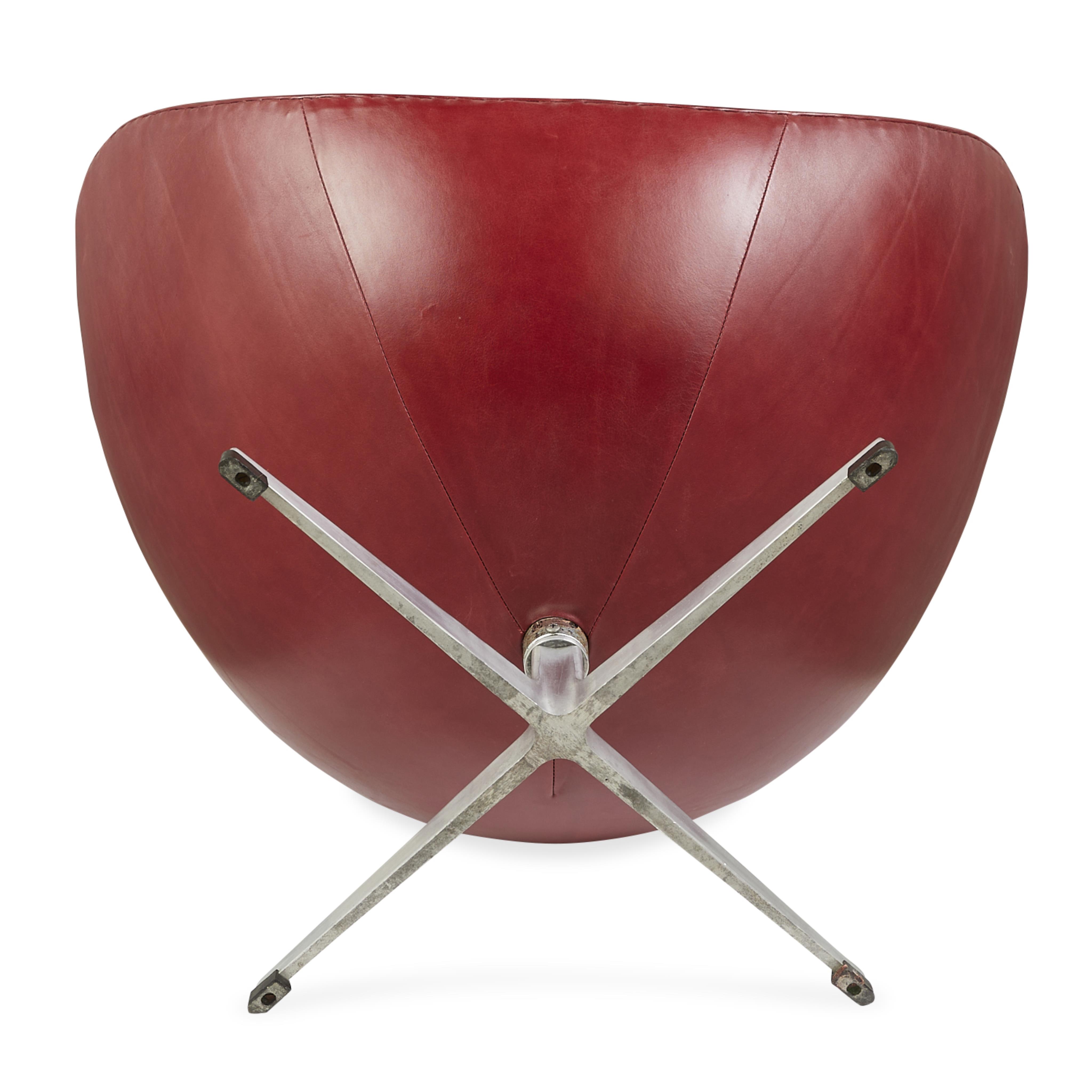 Arne Jacobsen for Hansen Leather Egg Chair 1964 - Image 11 of 17