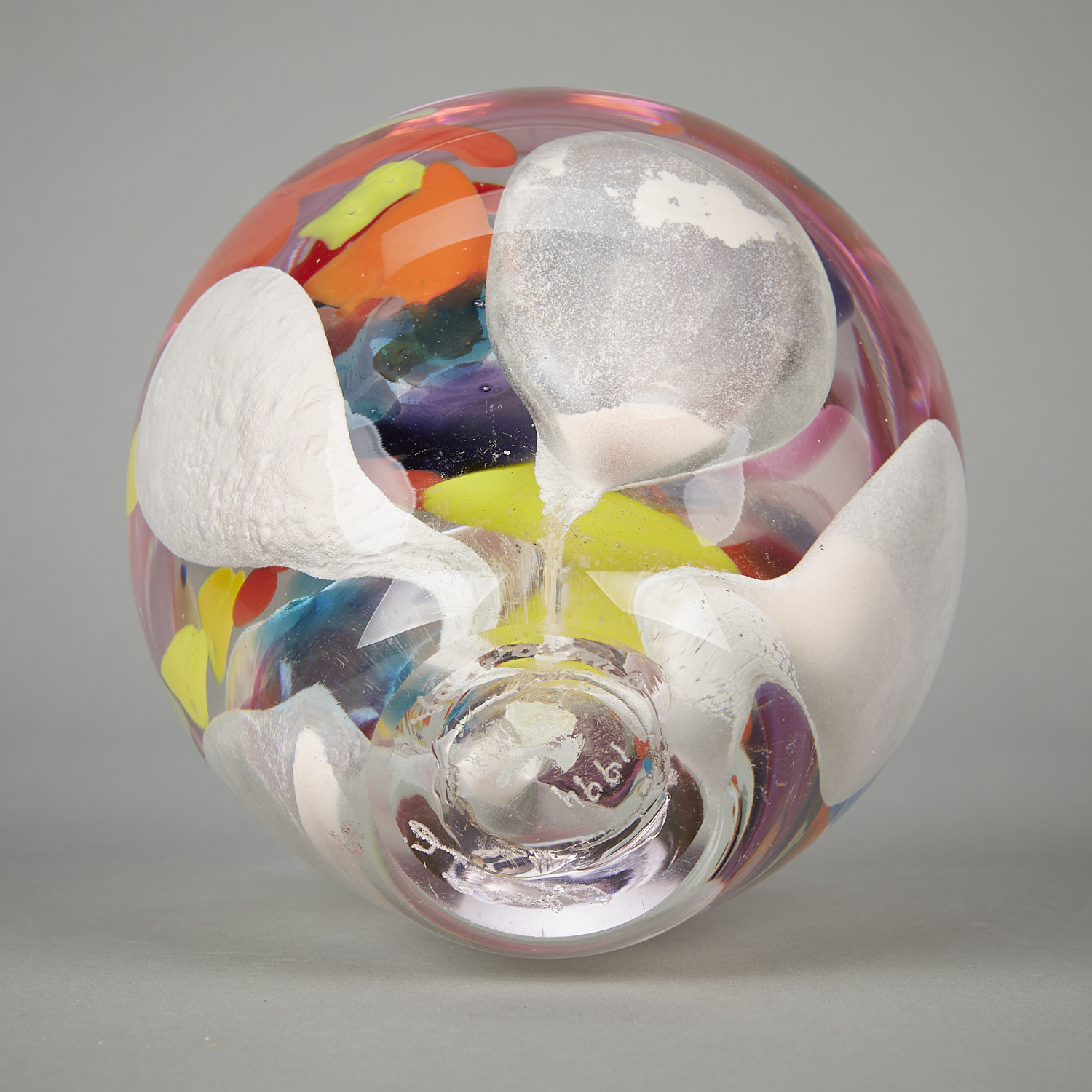 Jean-Claude Novaro Handblown Glass Vase - Image 6 of 9