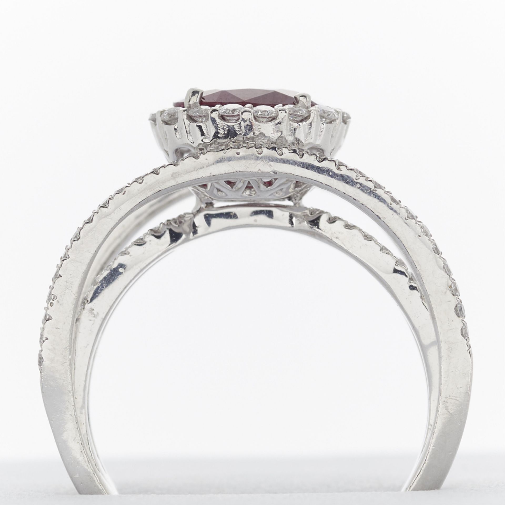 Platinum, Burmese Ruby, & Diamond Ring - Bild 11 aus 14
