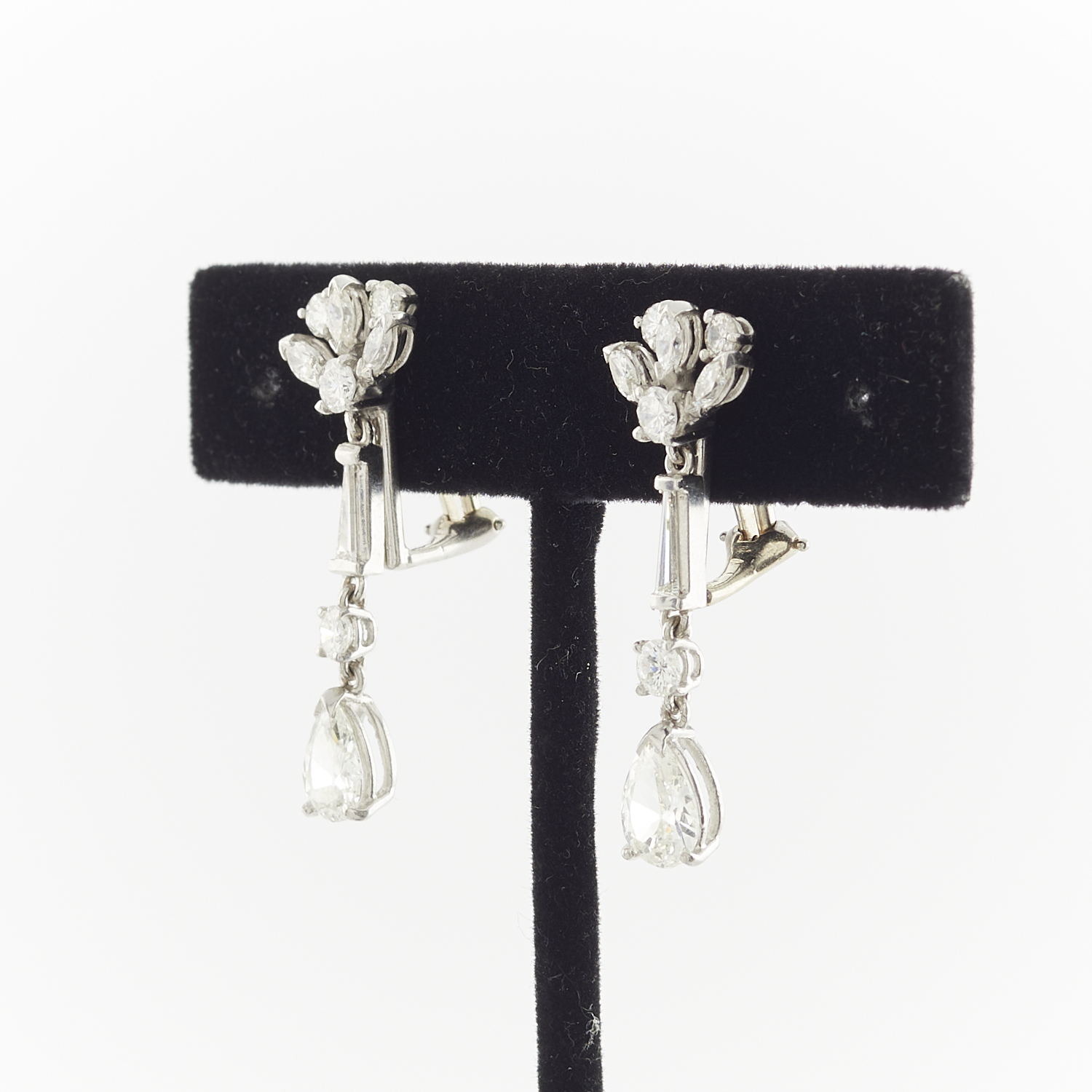 14k White Gold Diamond Dangle Earrings - Image 2 of 6