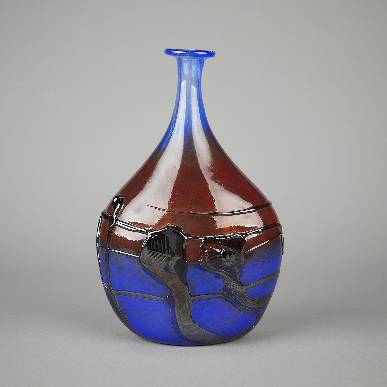Jean-Claude Novaro Handblown Tall Glass Vase - Image 4 of 11